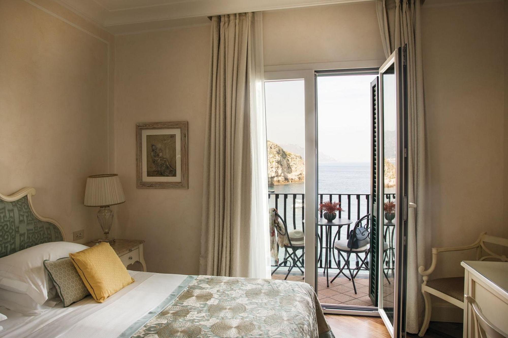 Superior Double or Twin Room Sea View