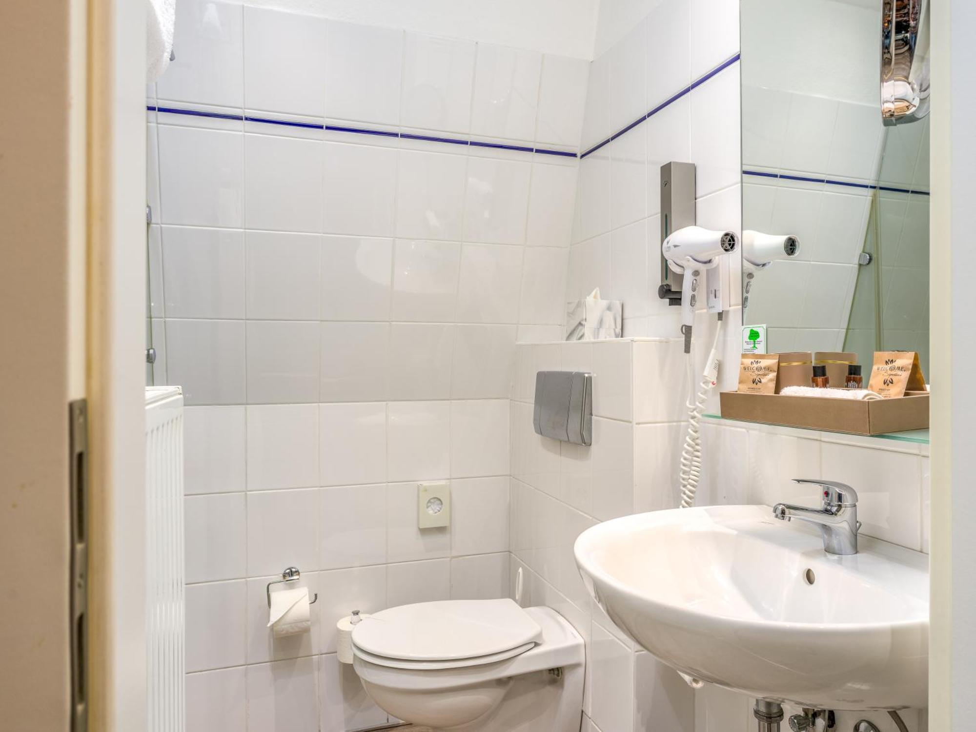 Superior Single Room,1765169069:JPEG