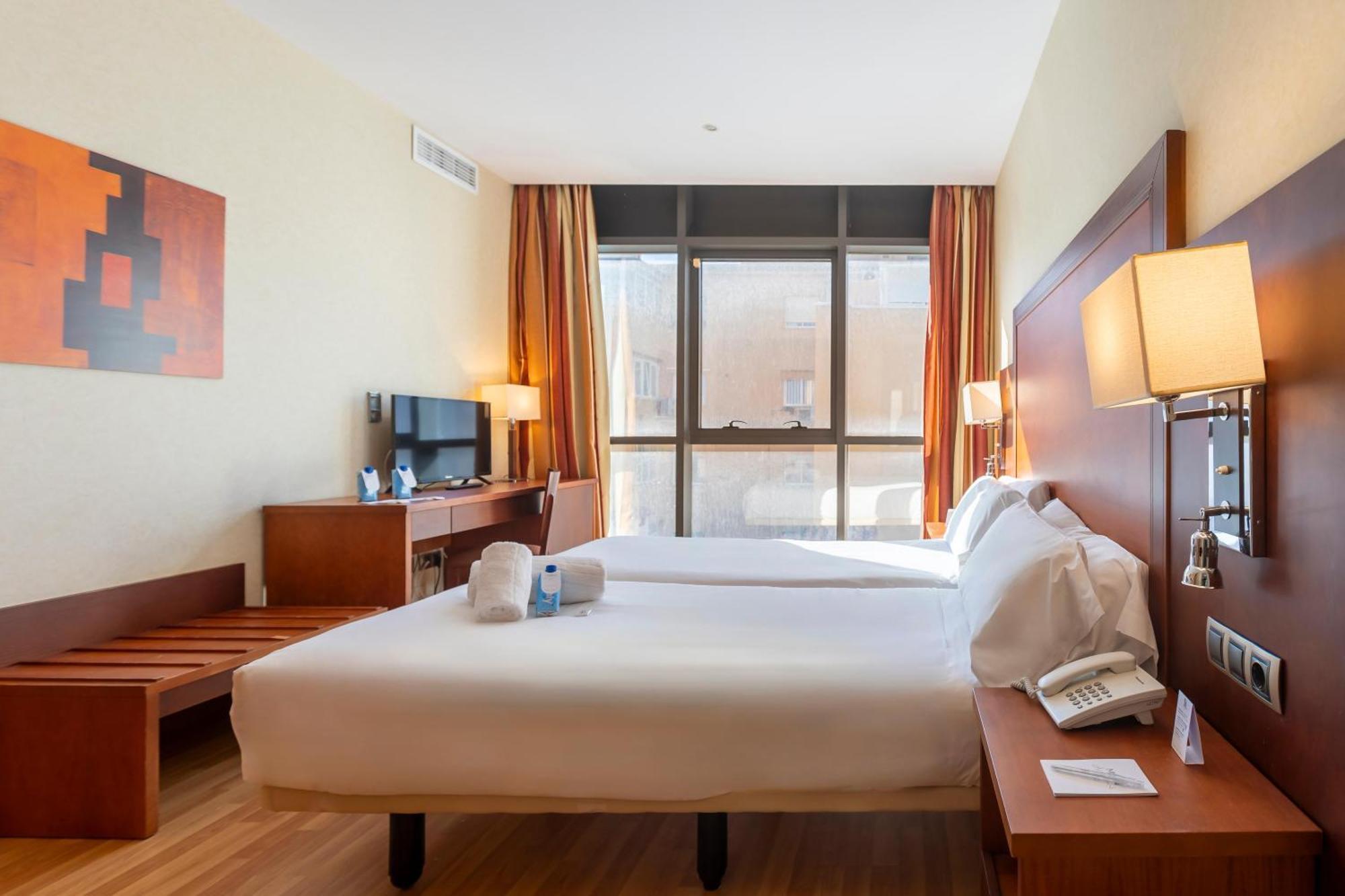 Quadruple Room,1765171429:JPEG