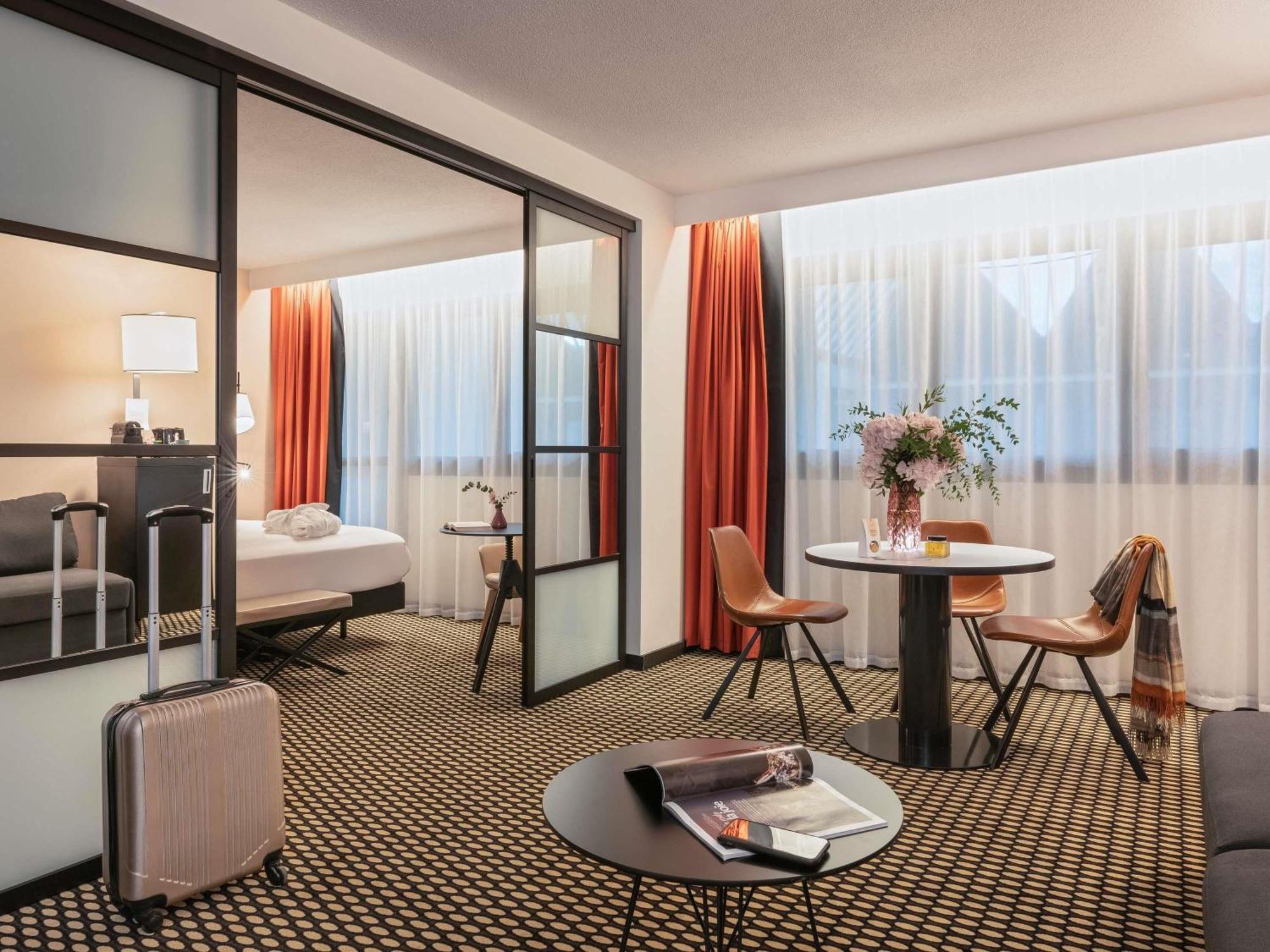 Family Suite 1 King-Size bed 1 Sofa bed High floor
