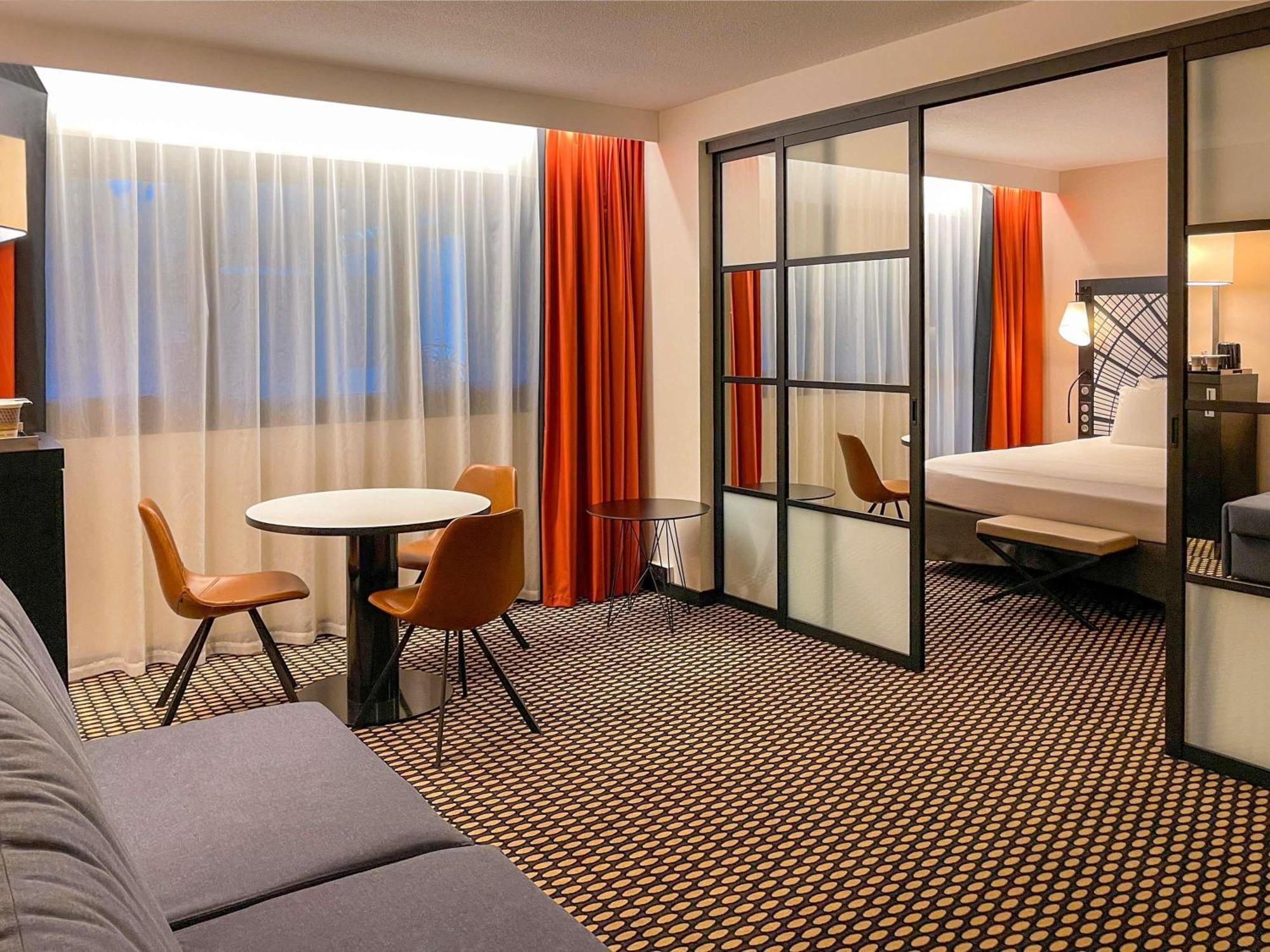 Family Suite 1 King-Size bed 1 Sofa bed High floor