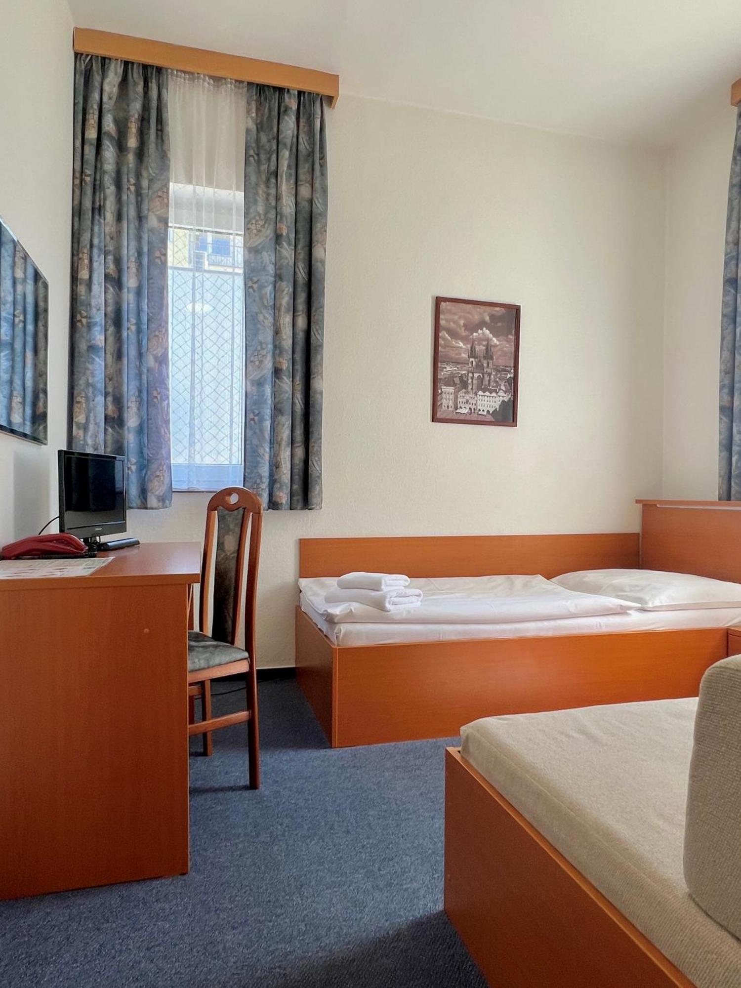 Superior Single Room