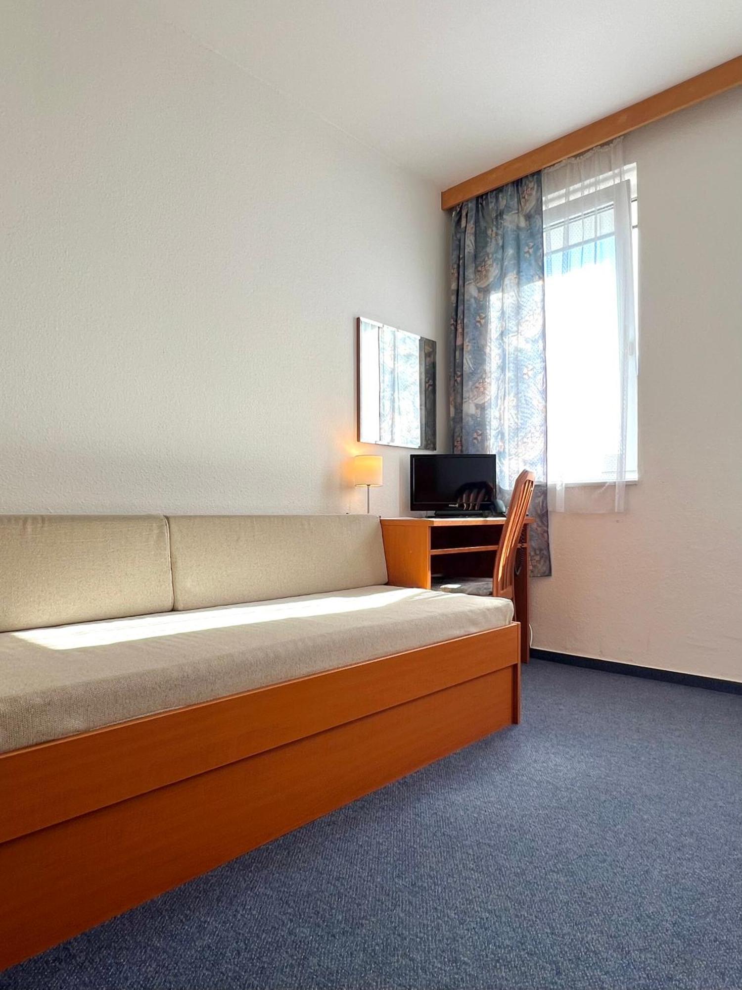 Superior Single Room