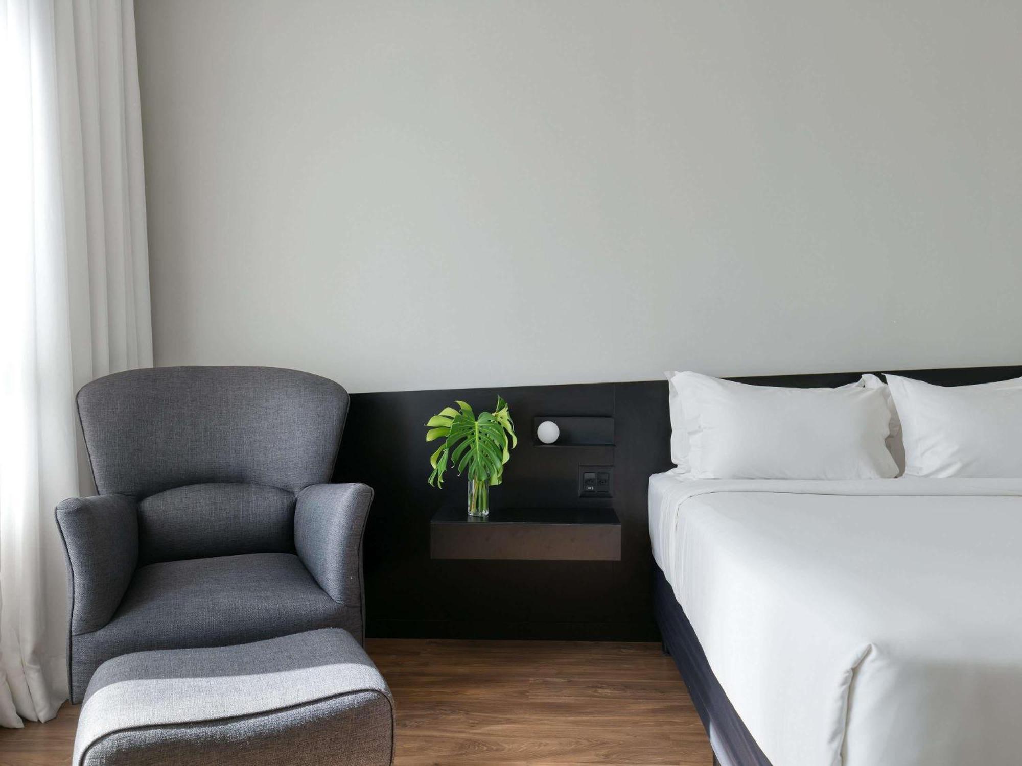 Standard Double Room,1765183796:JPEG