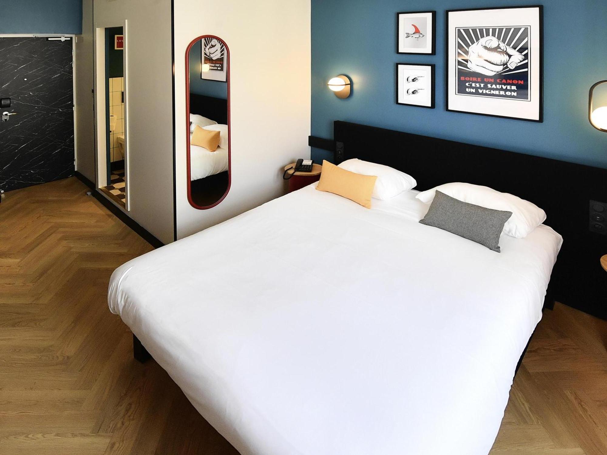 Standard Double Room,1765186374:JPEG