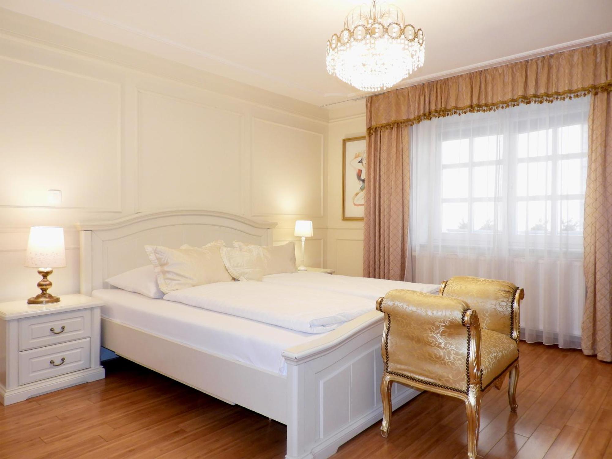Superior Double Room,1765195186:JPEG