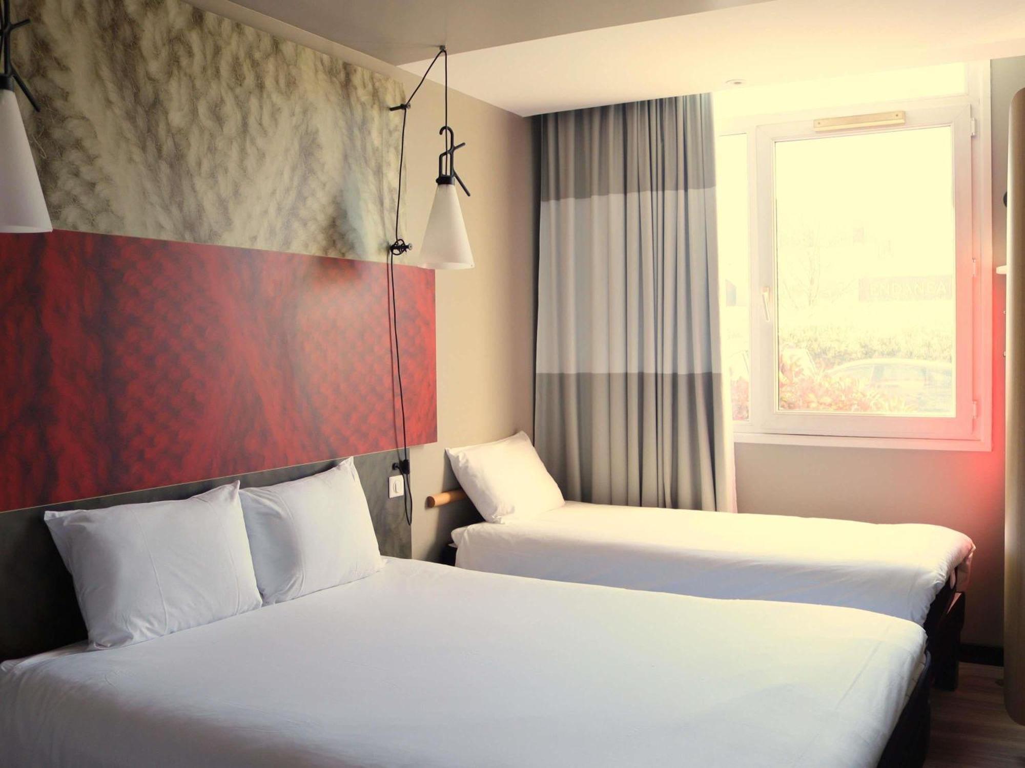 Standard Triple Room with Double Bed and Single Bed,1765210078:JPEG