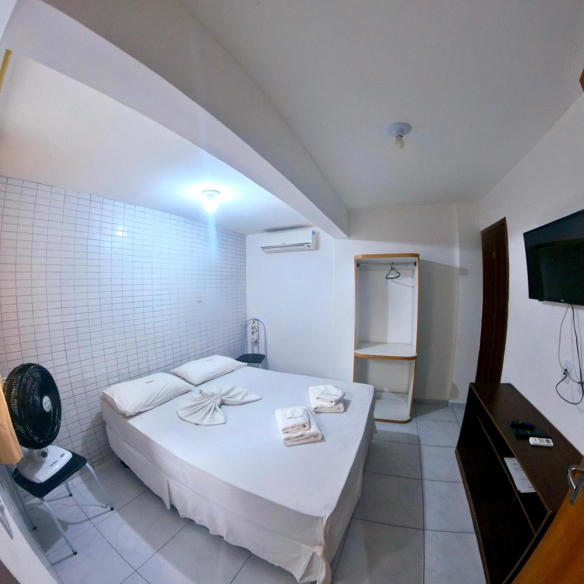 One-Bedroom Apartment Non-Smoking