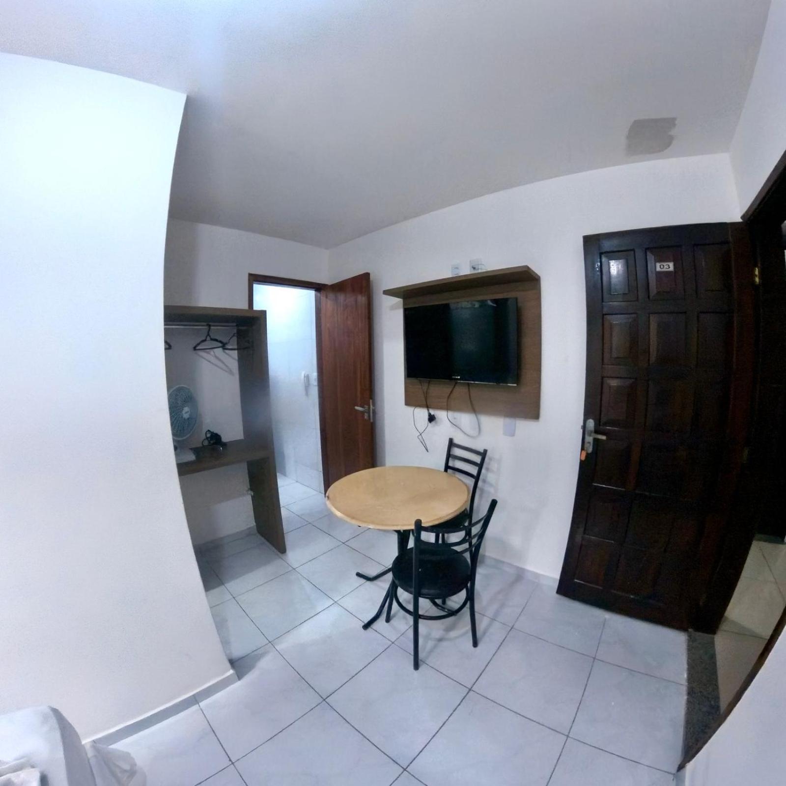 One-Bedroom Apartment Non-Smoking