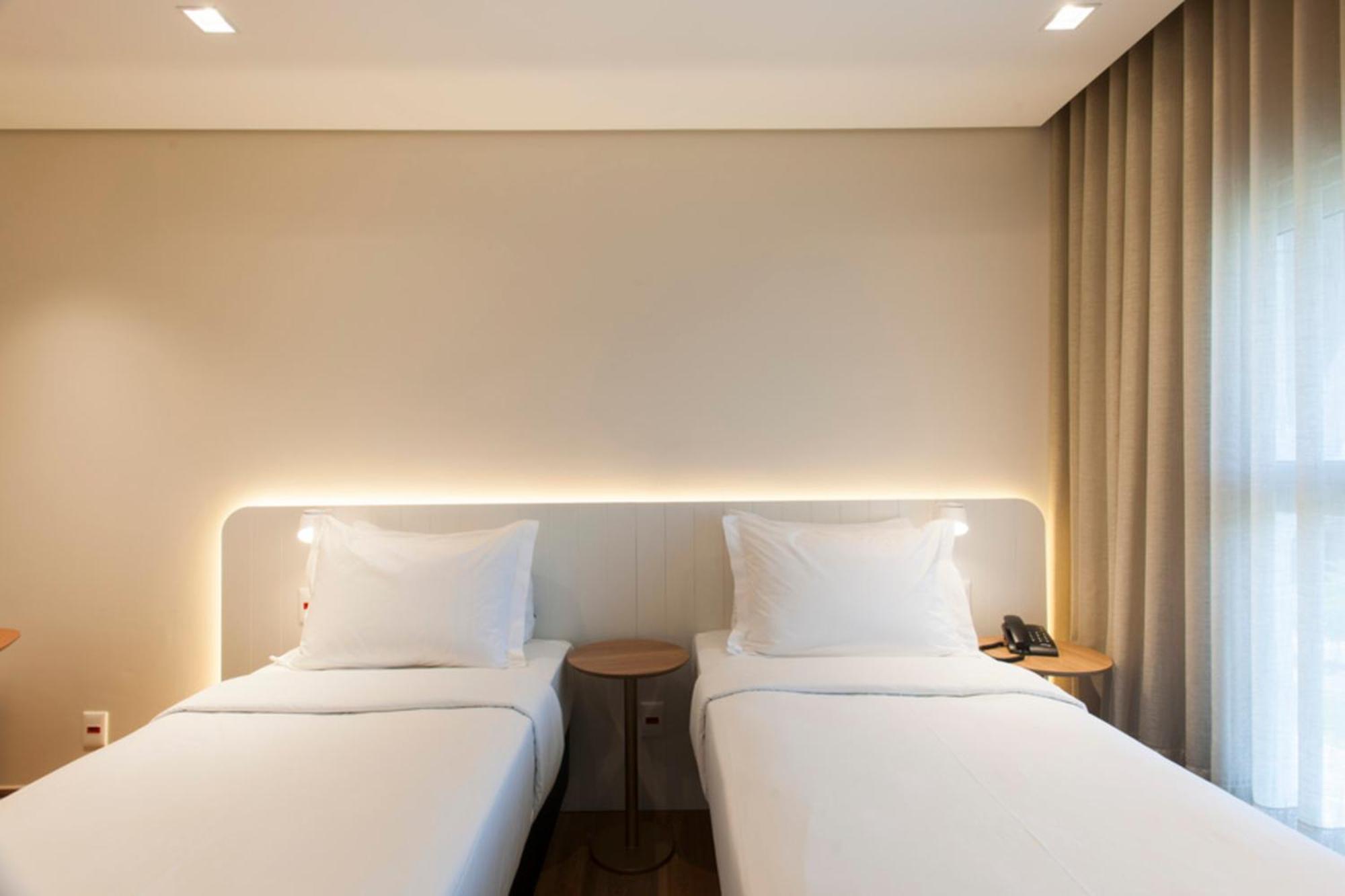 Luxo Twin 2 Camas Solteiro