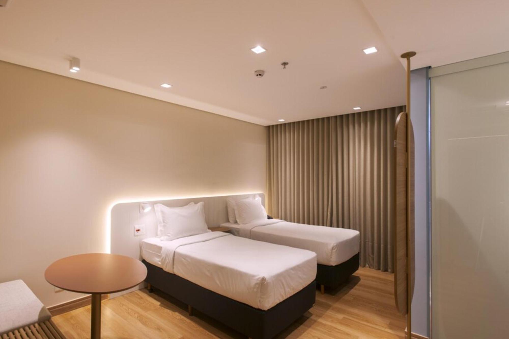 Luxo Twin 2 Camas Solteiro