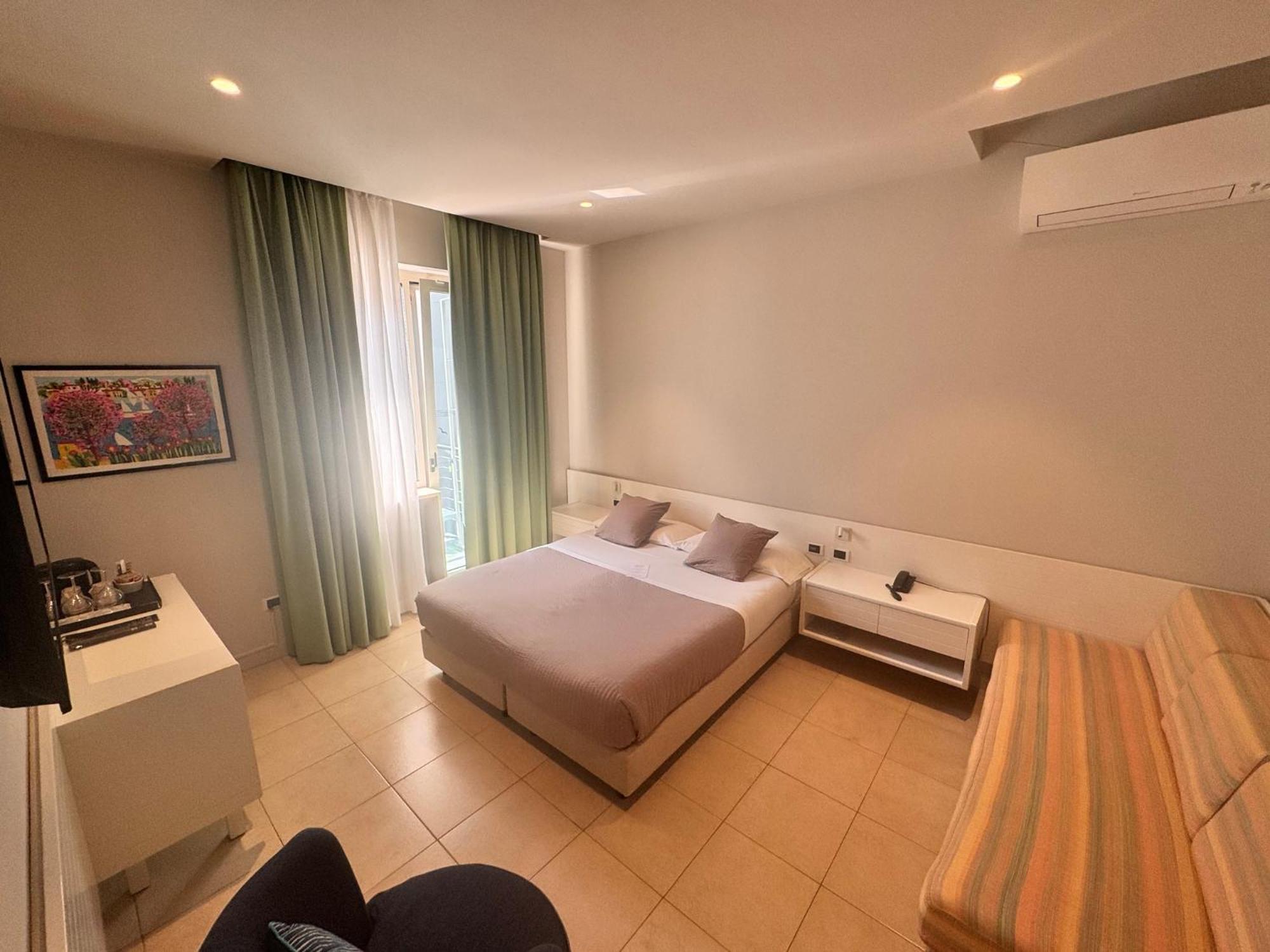 Double or Twin Room Balcony Side Lake View