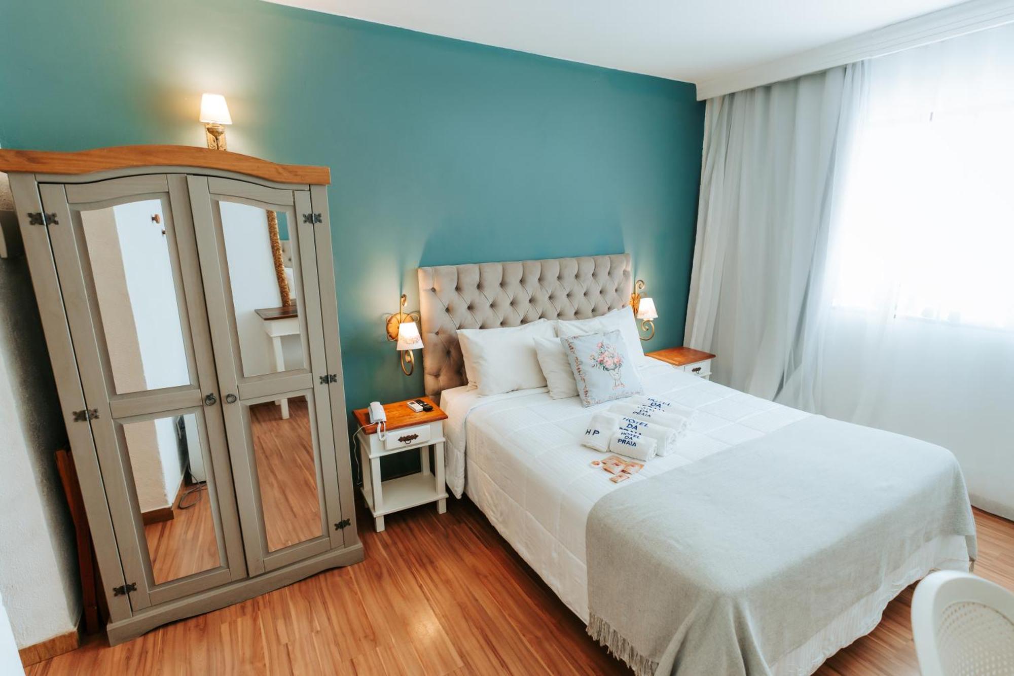 Deluxe Double Room Side Sea View
