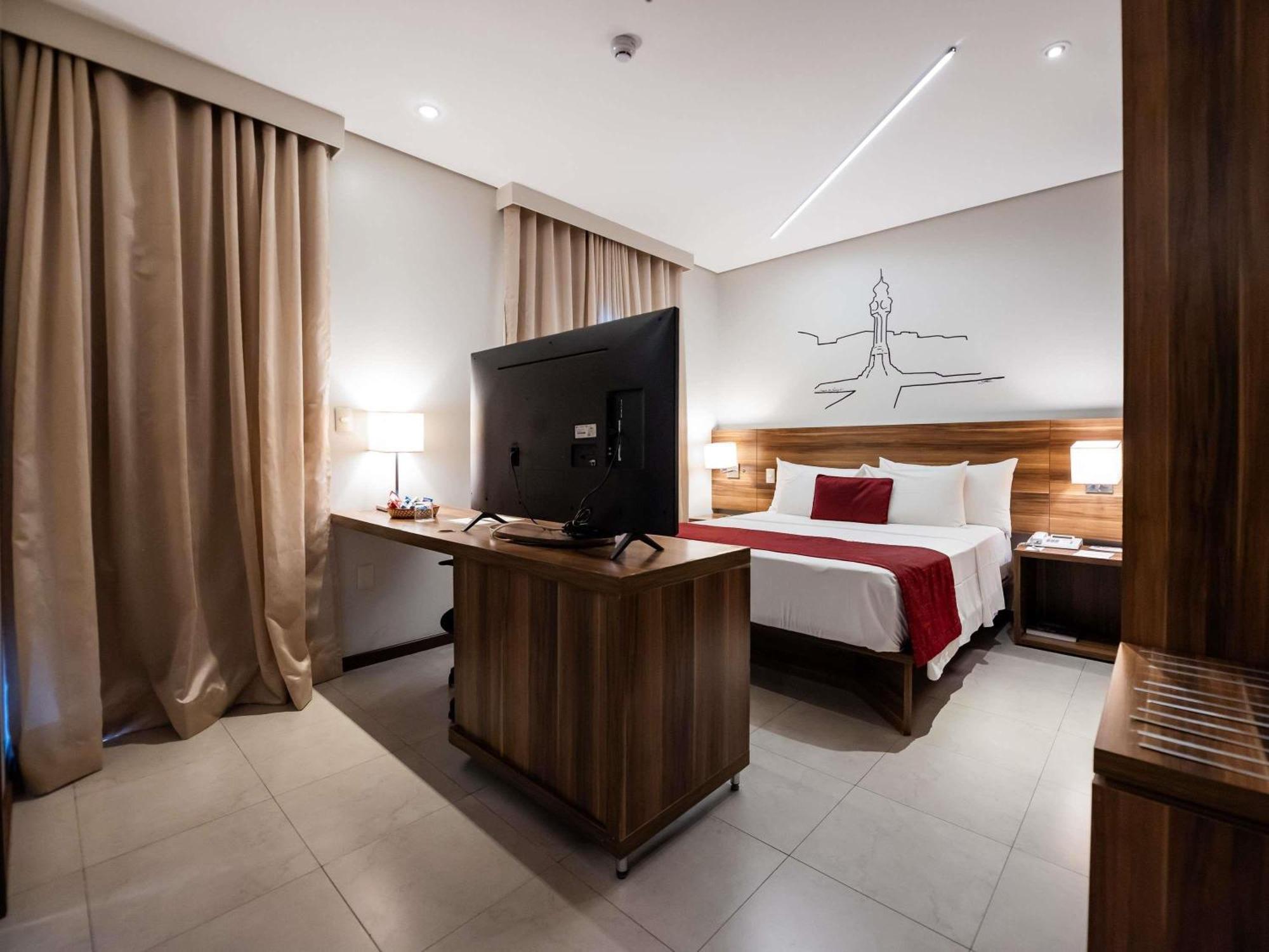 Standard Queen Apartment