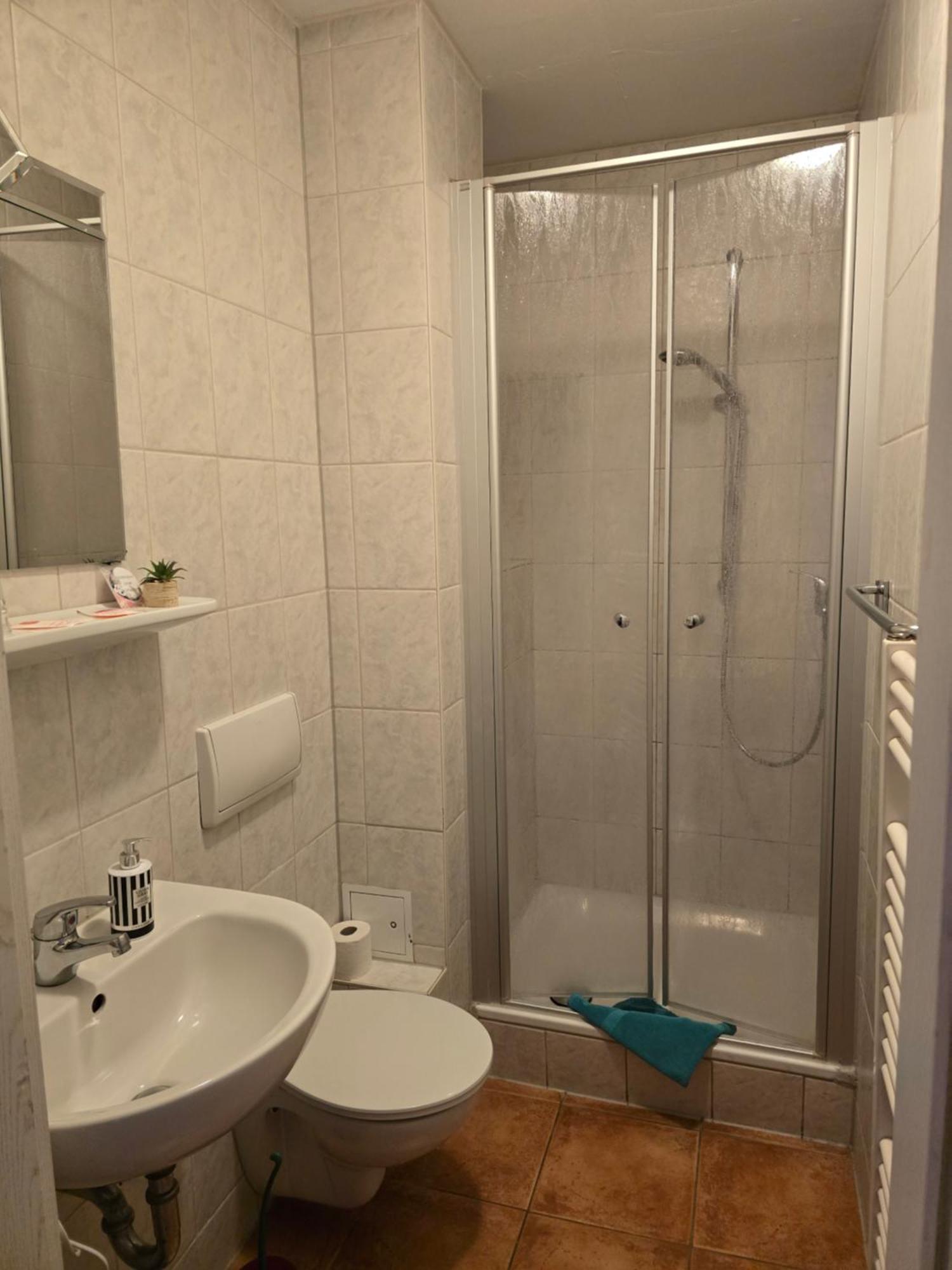 One-Bedroom Apartment 2