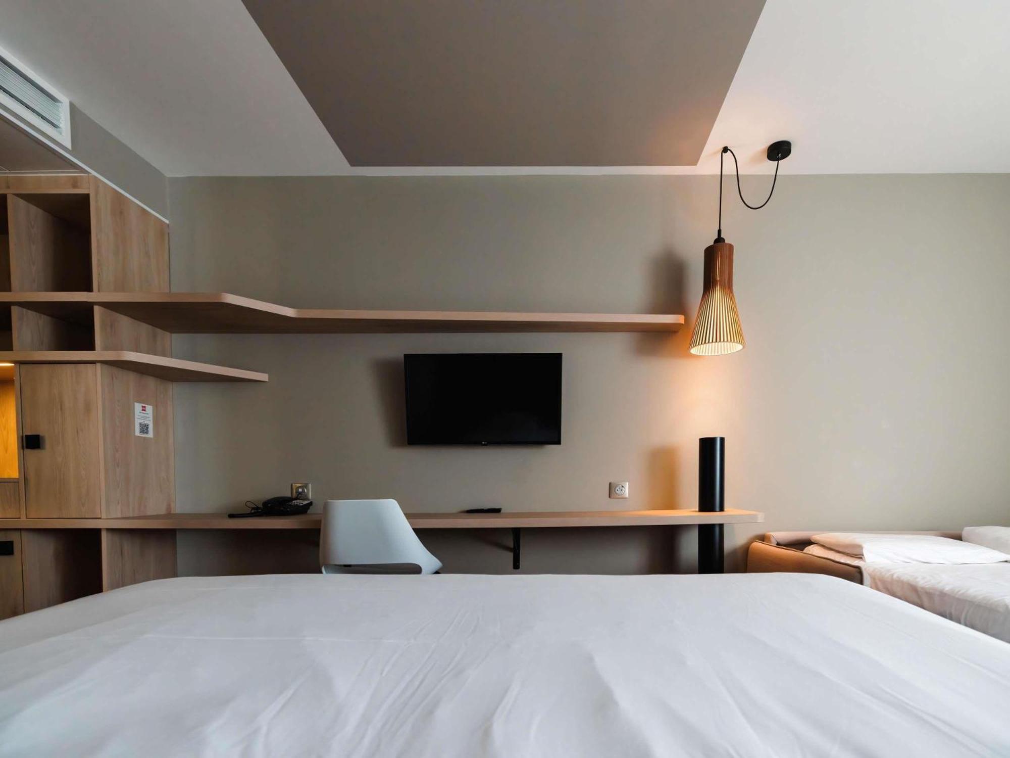 Standard Double Room Sofa