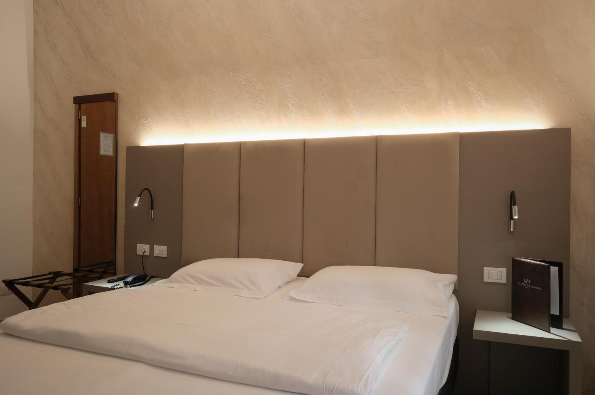 Small Double Room,1765597065:JPEG