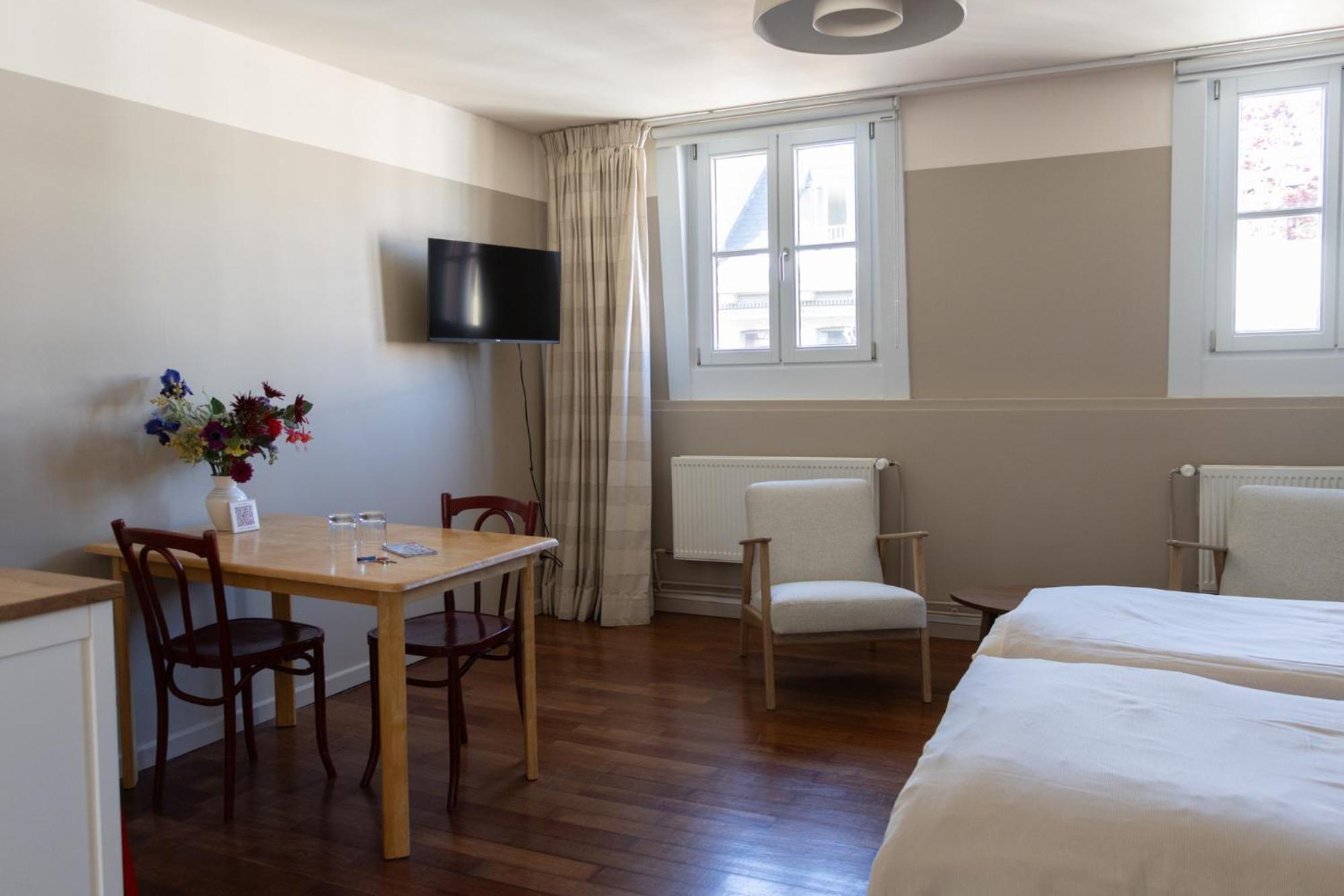 Standard King Room