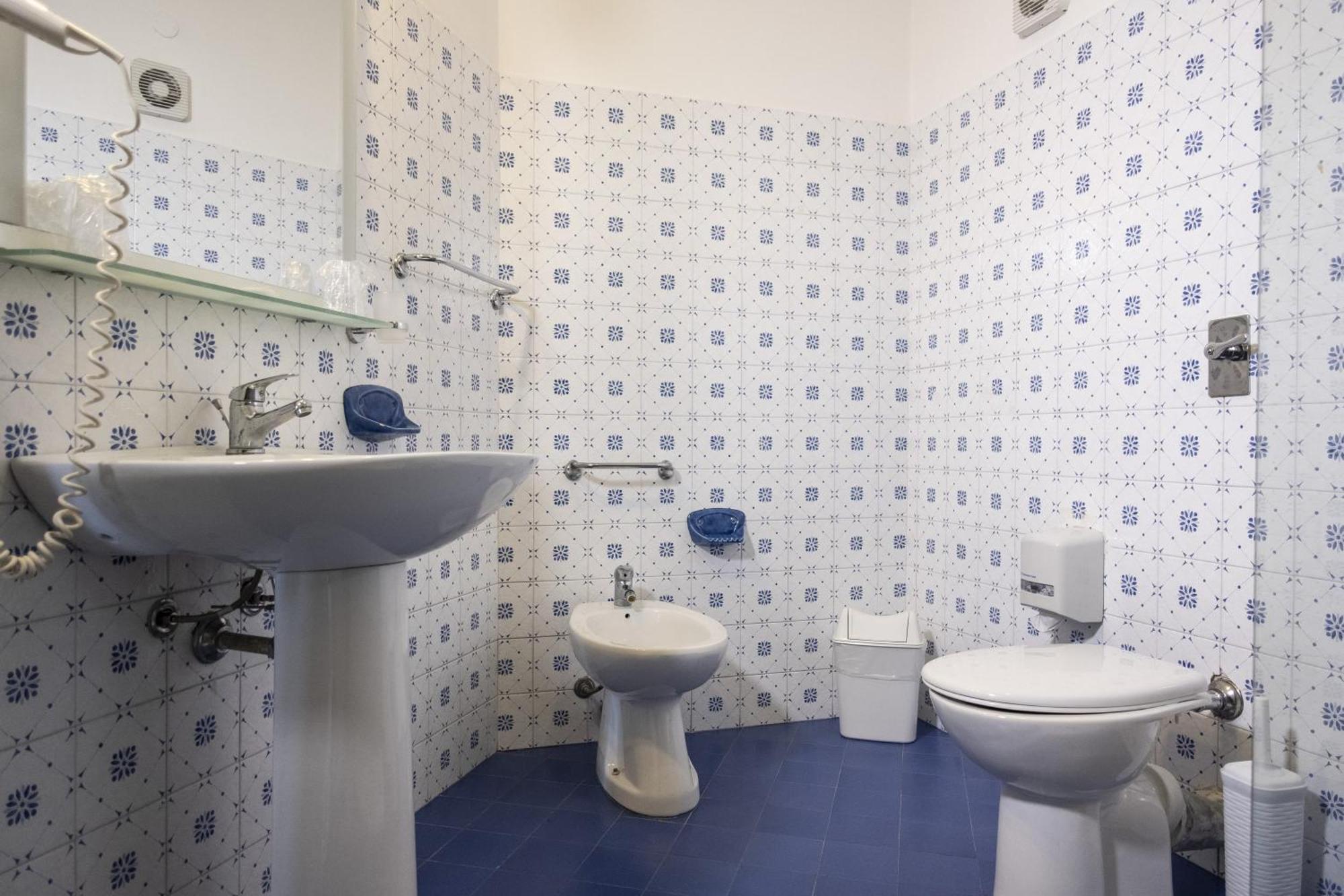 Superior Double or Twin Room Balcony Partial Sea View
