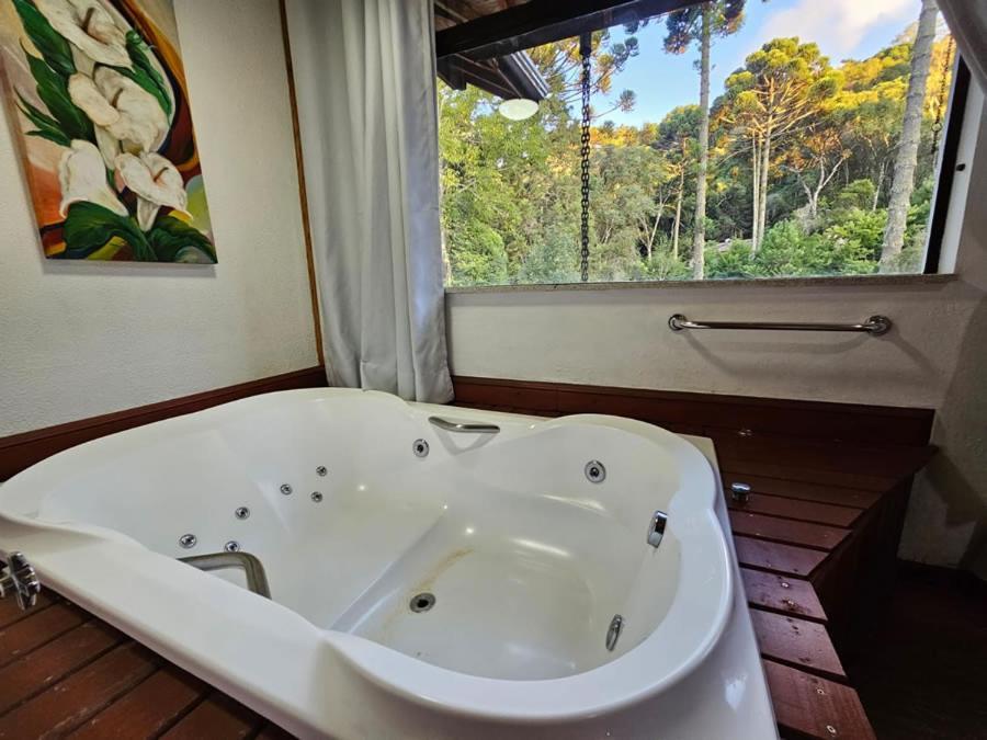 Suite Spa Bath