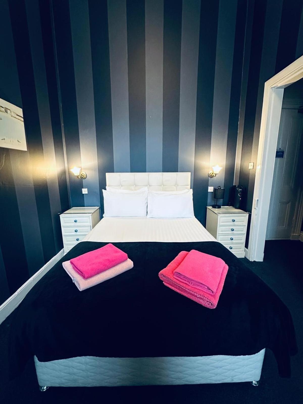Standard Double Room,1765330102:JPEG