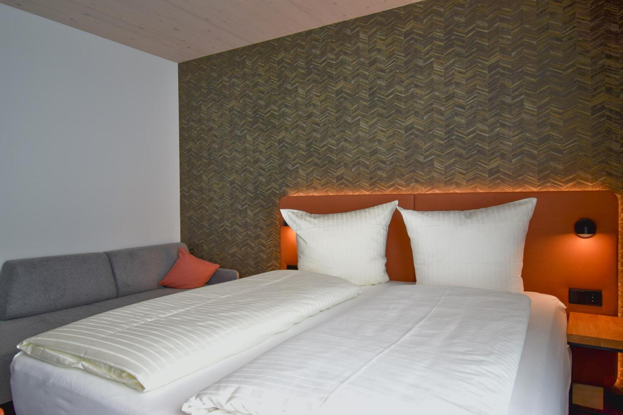 Double Room Sofa Bed,1765334282:JPEG