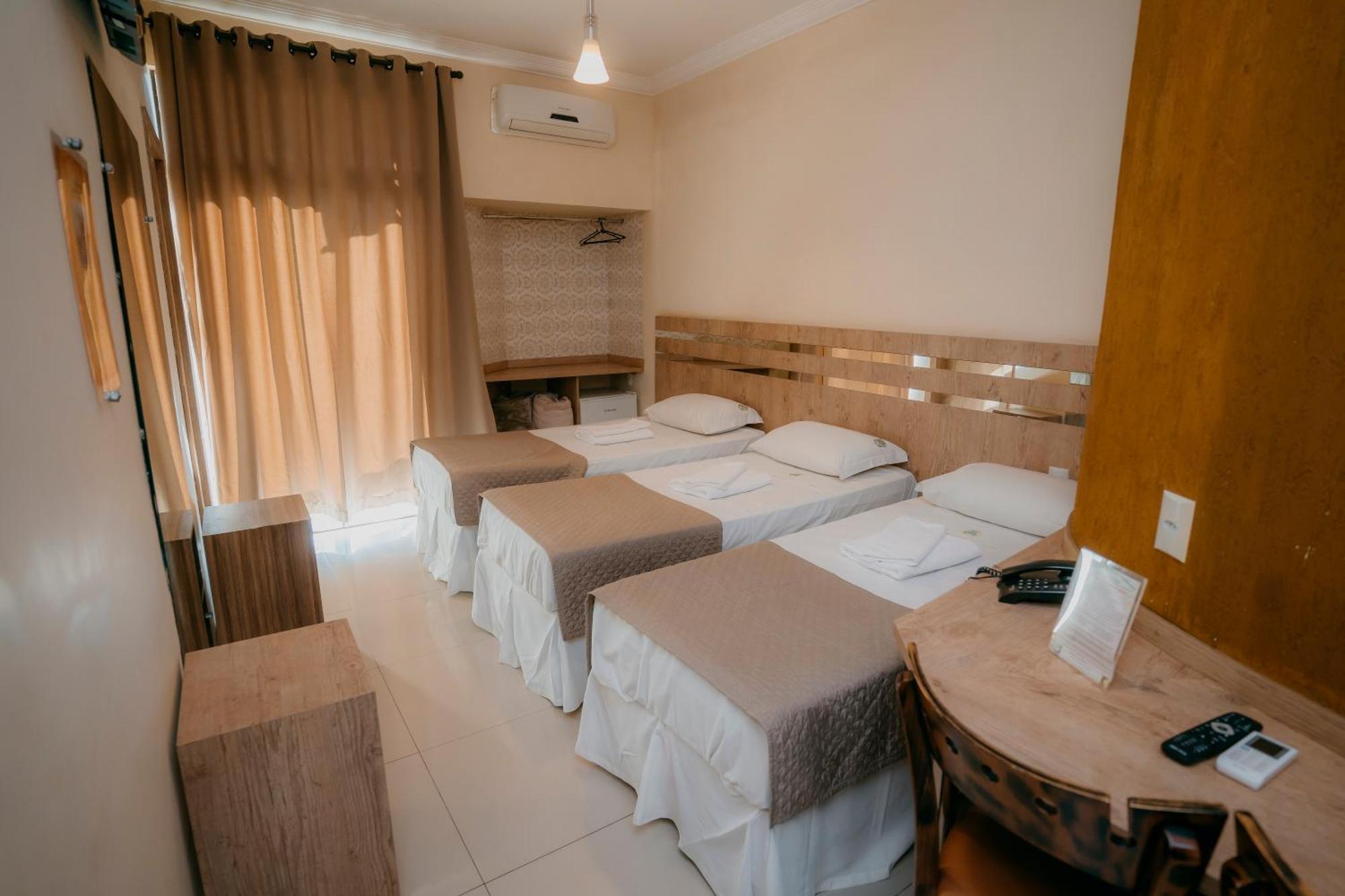 Luxury Triple Suite 3 Single Beds