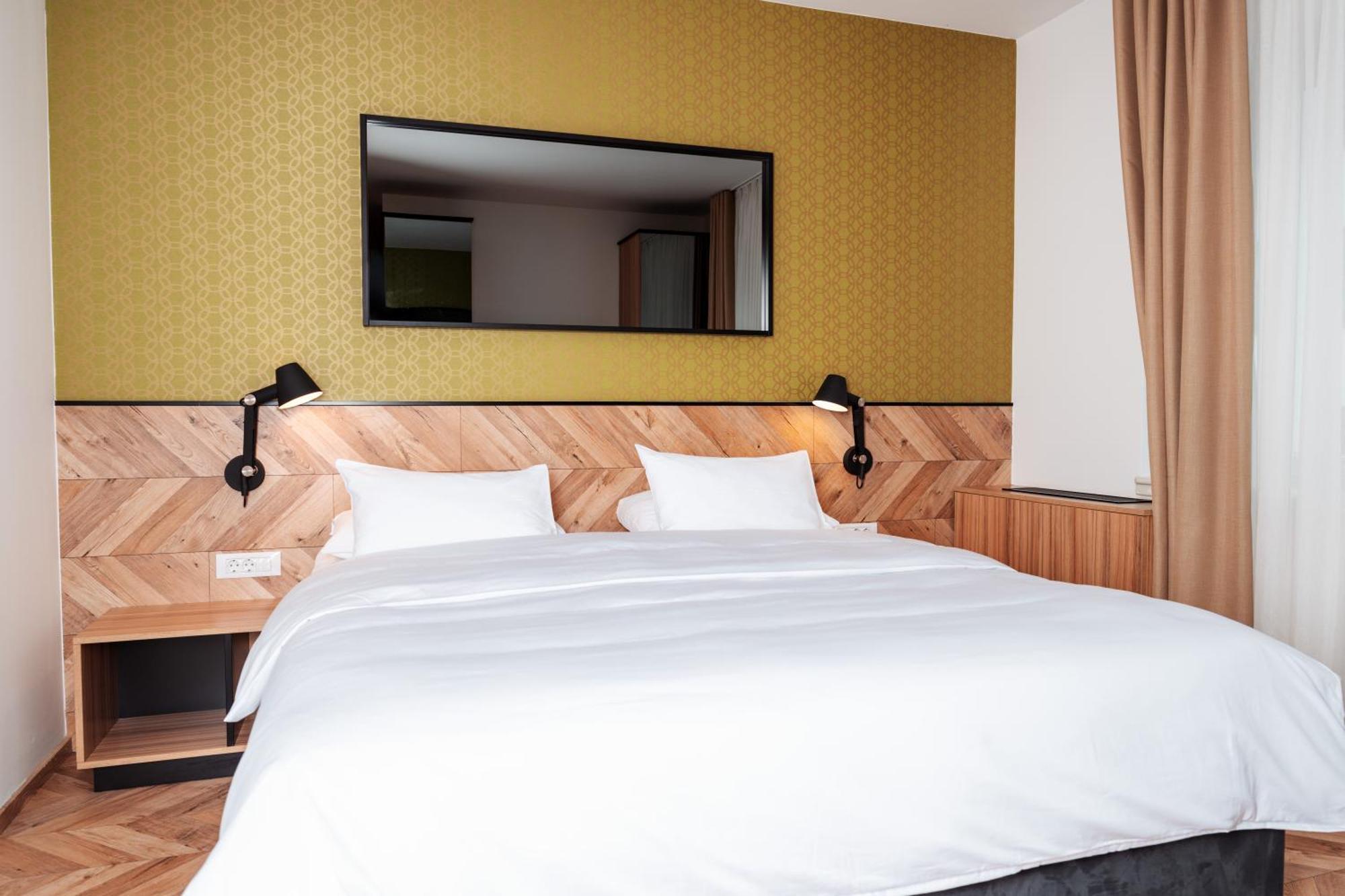 Comfort Double or Twin Room