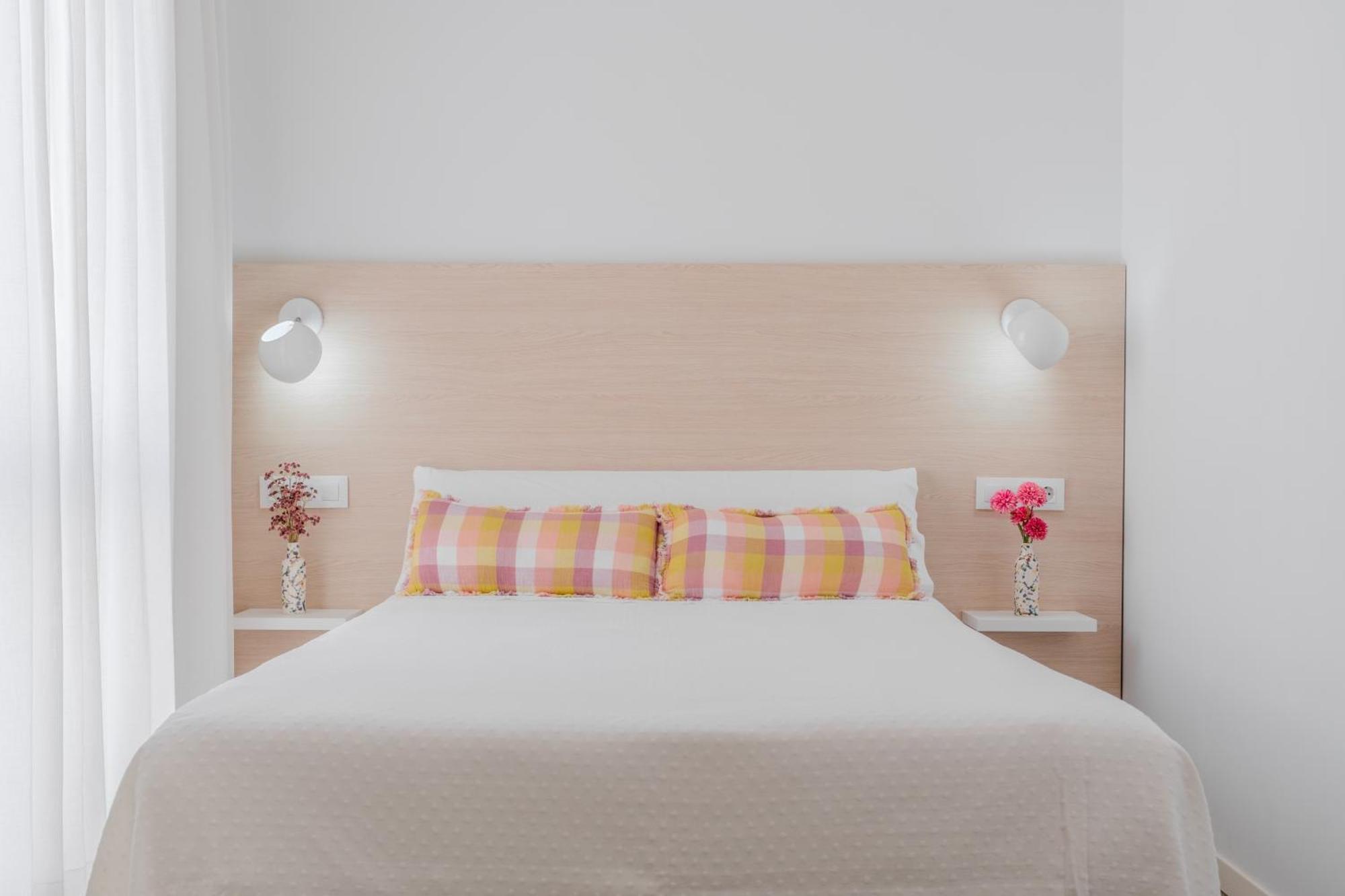 Standard Double Room,1765435003:JPEG
