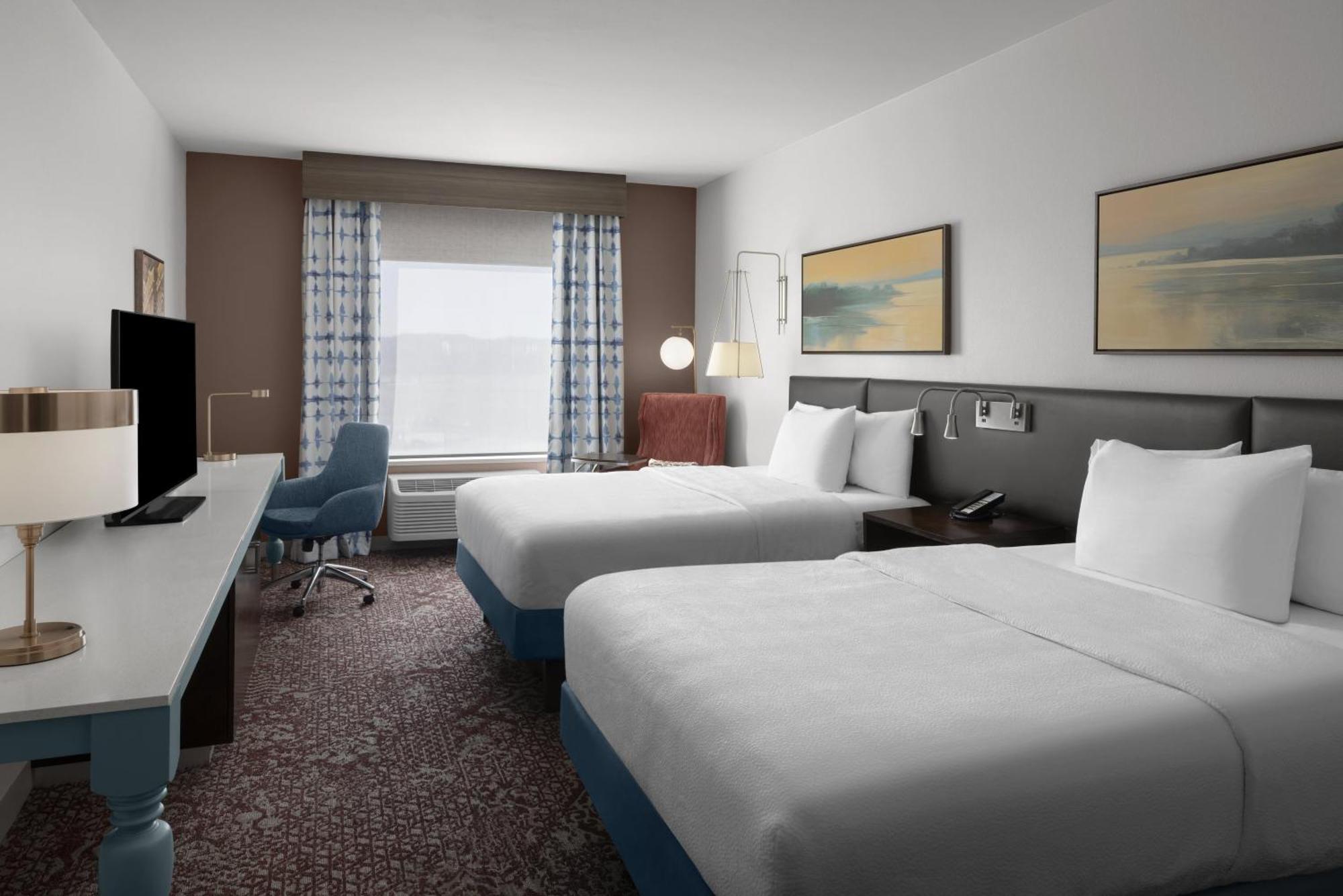Queen Room Two Queen Beds