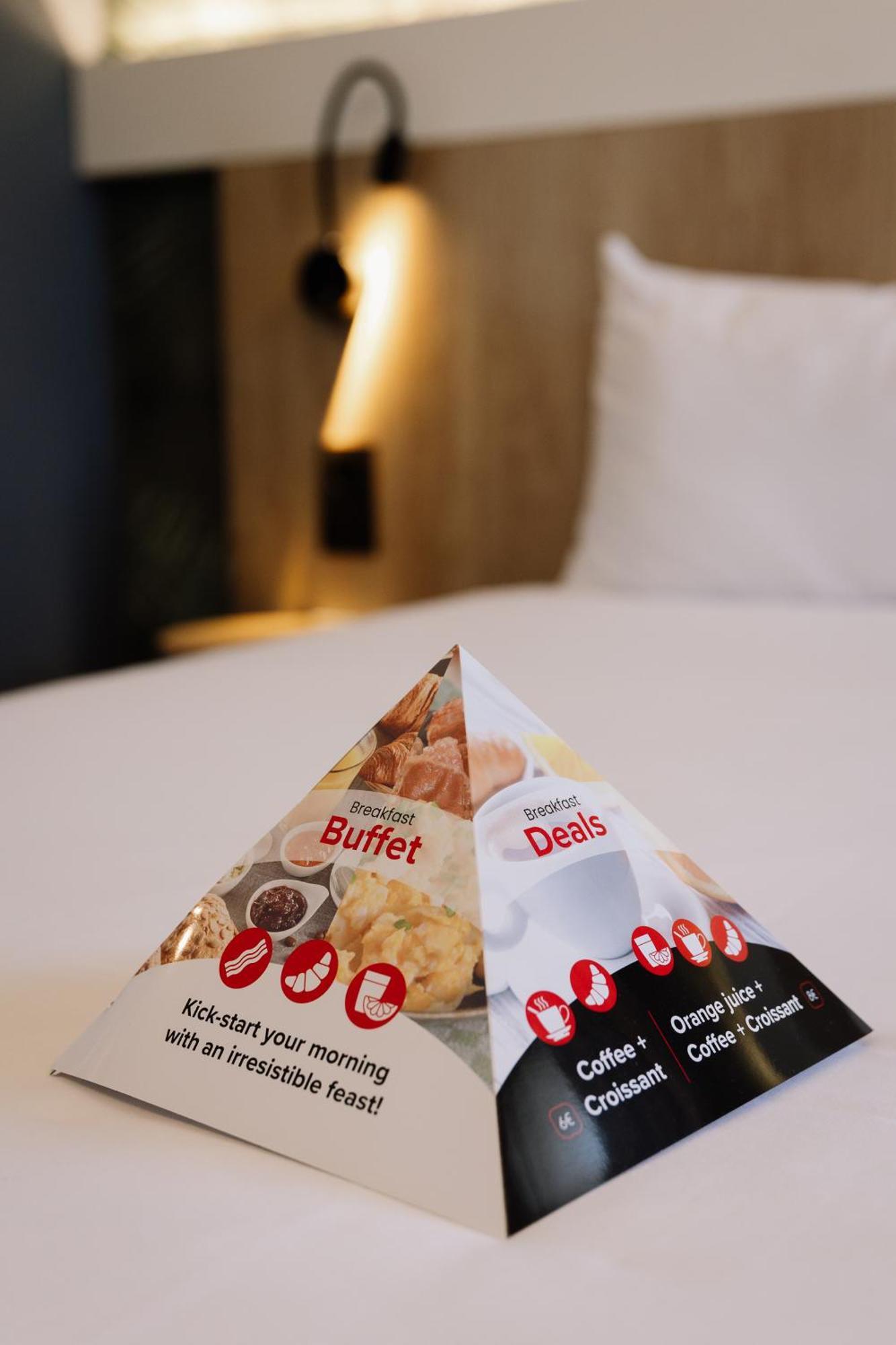 Room Double or Twin Beds,1765572906:JPEG