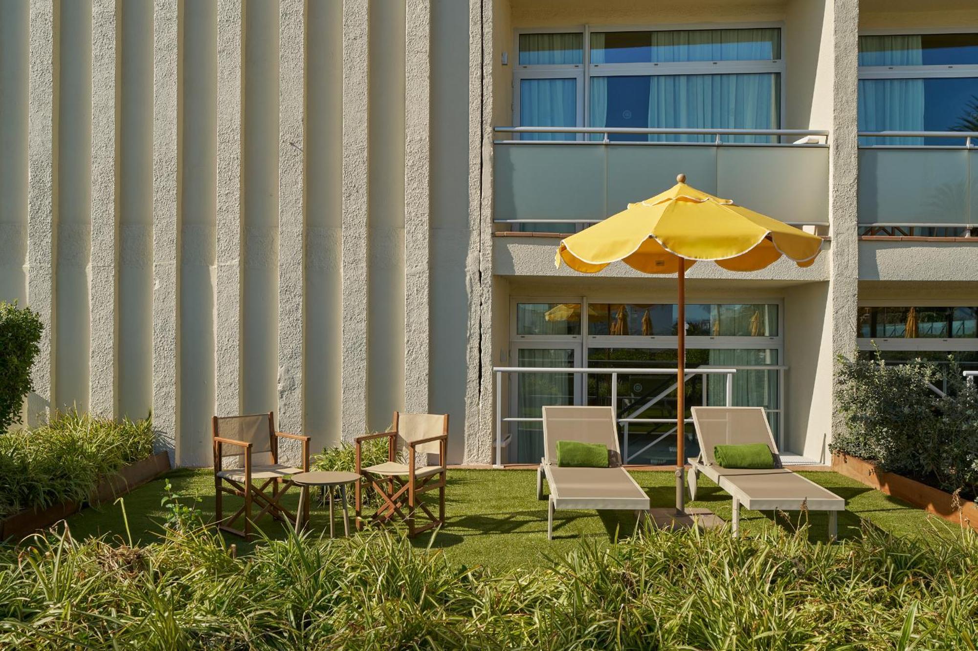Deluxe Double Room Private Garden