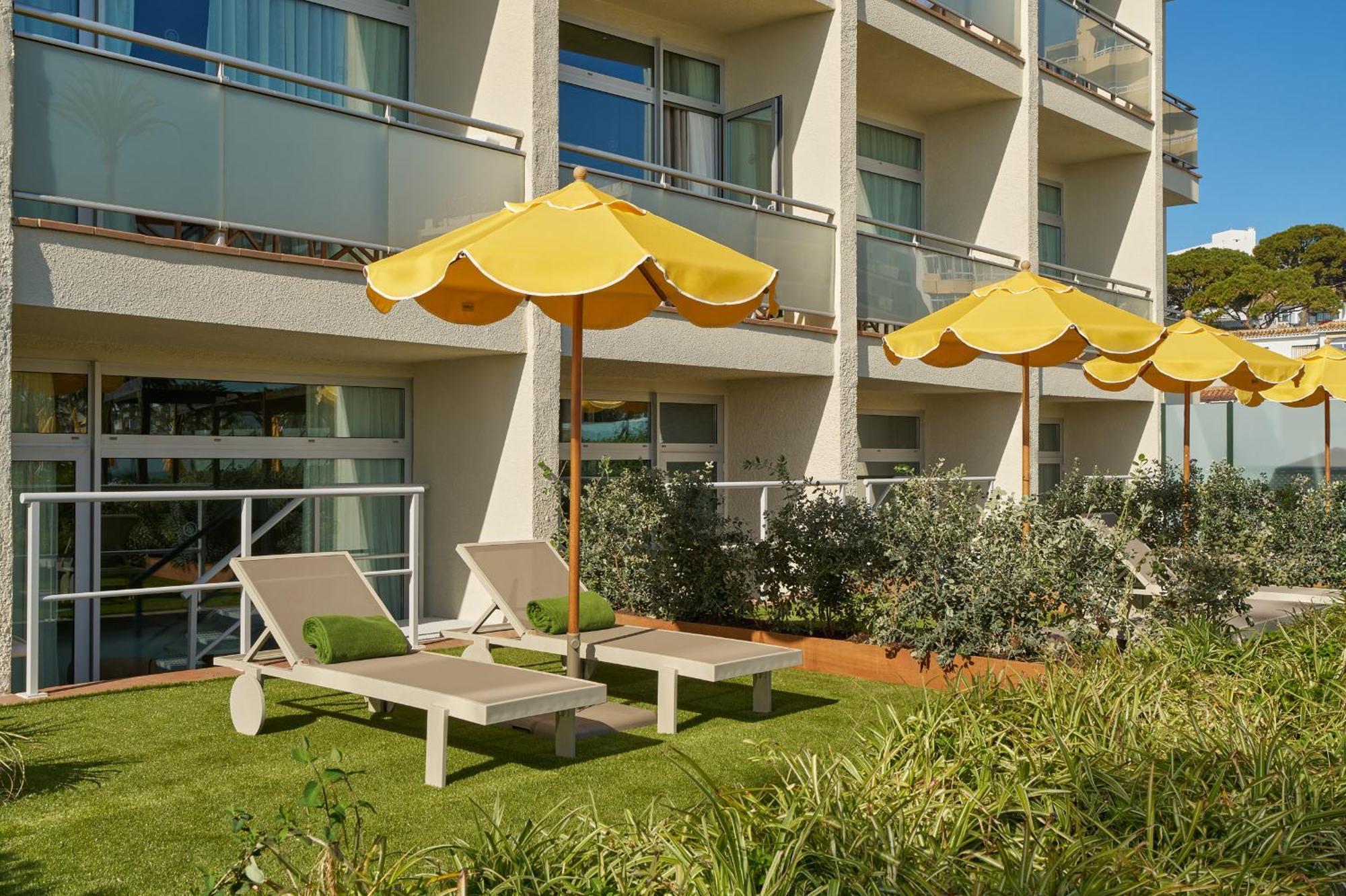 Deluxe Double Room Private Garden