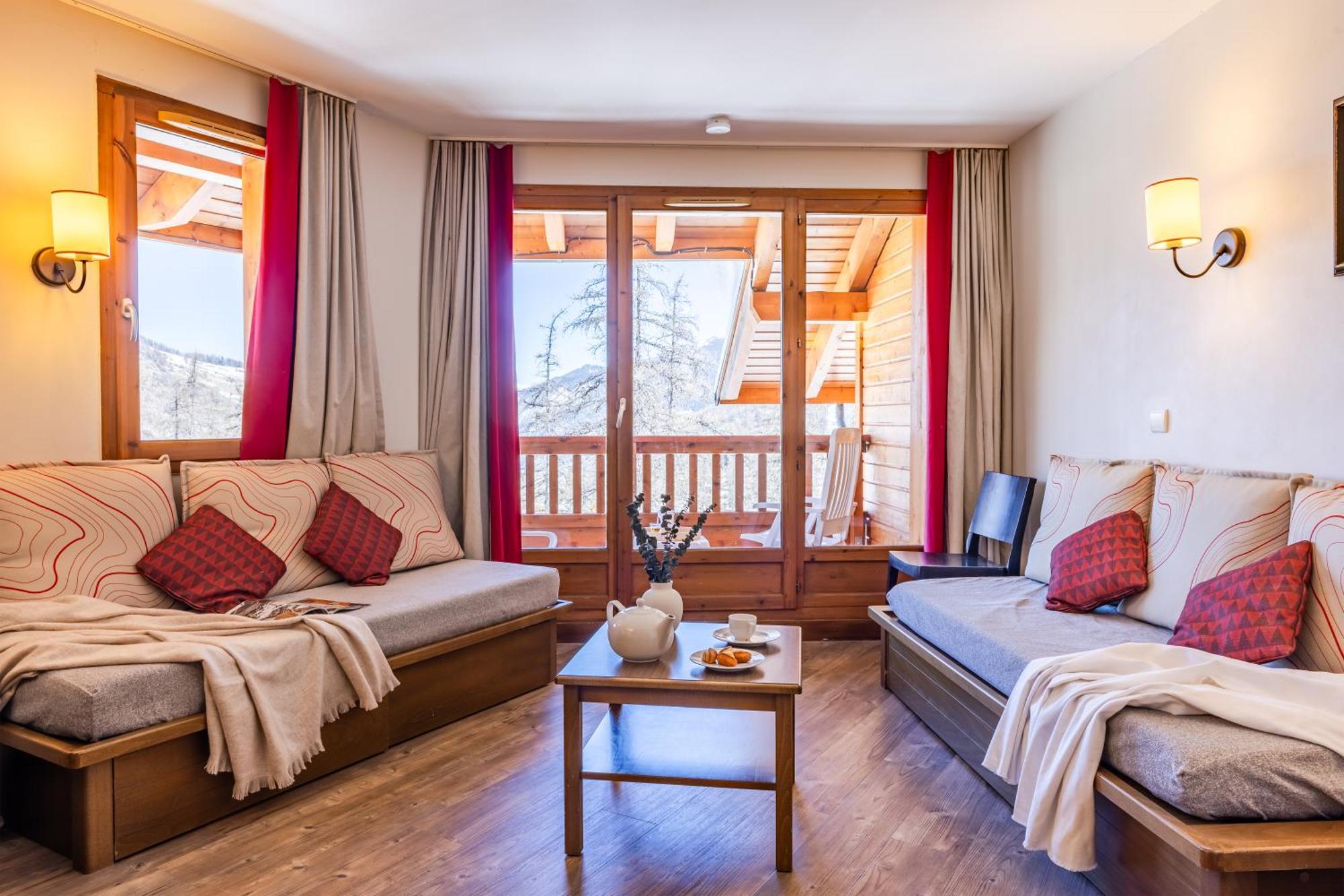 Appartement 3 Chambres en Duplex (8 Personnes)