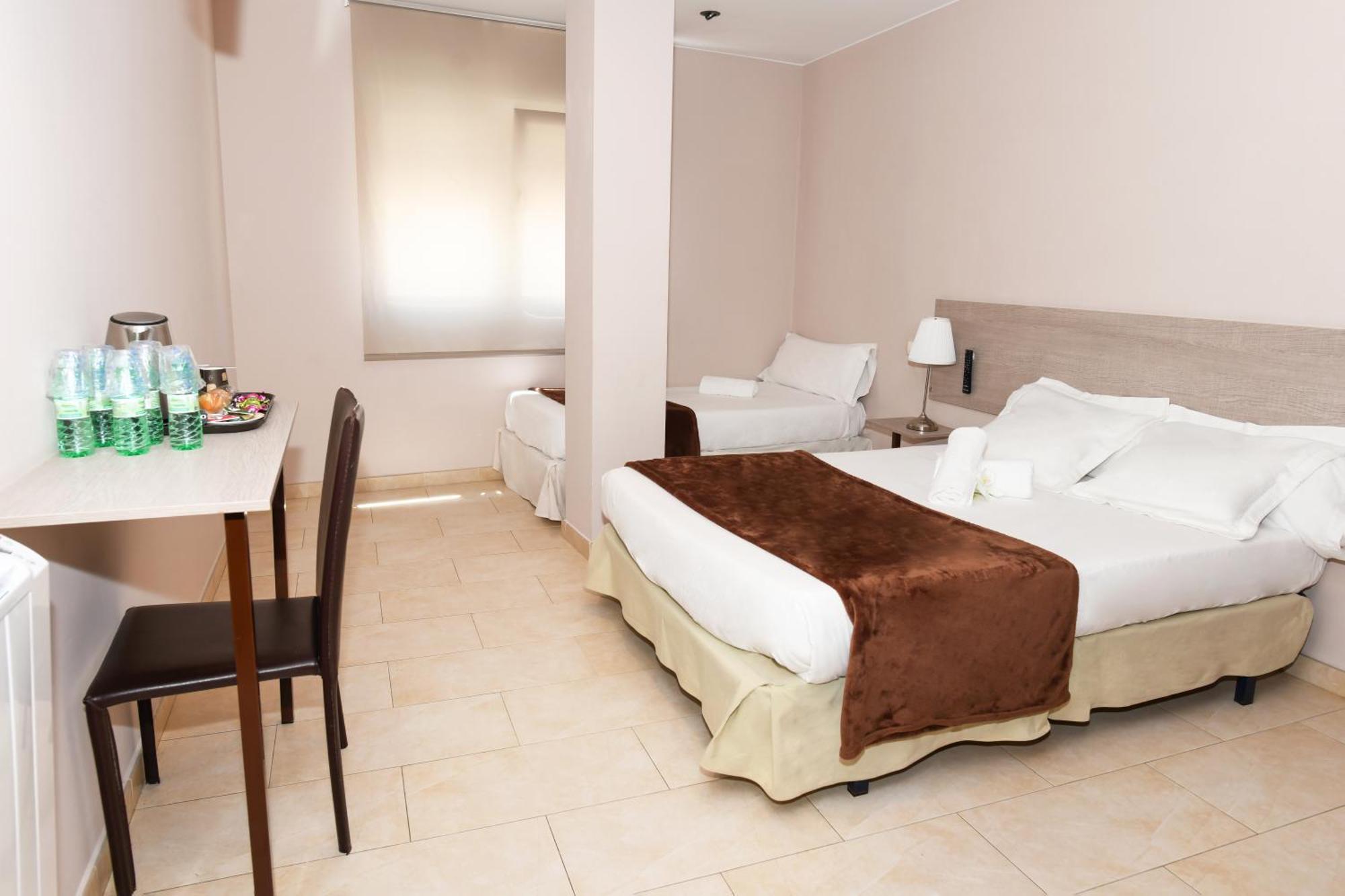 Two-Bedroom Standard Apartment,1765577003:JPEG