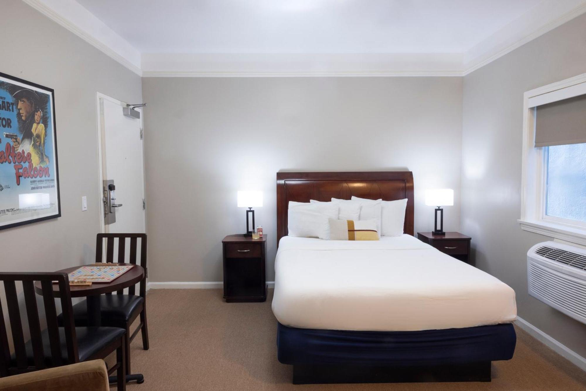 Superior Queen Room