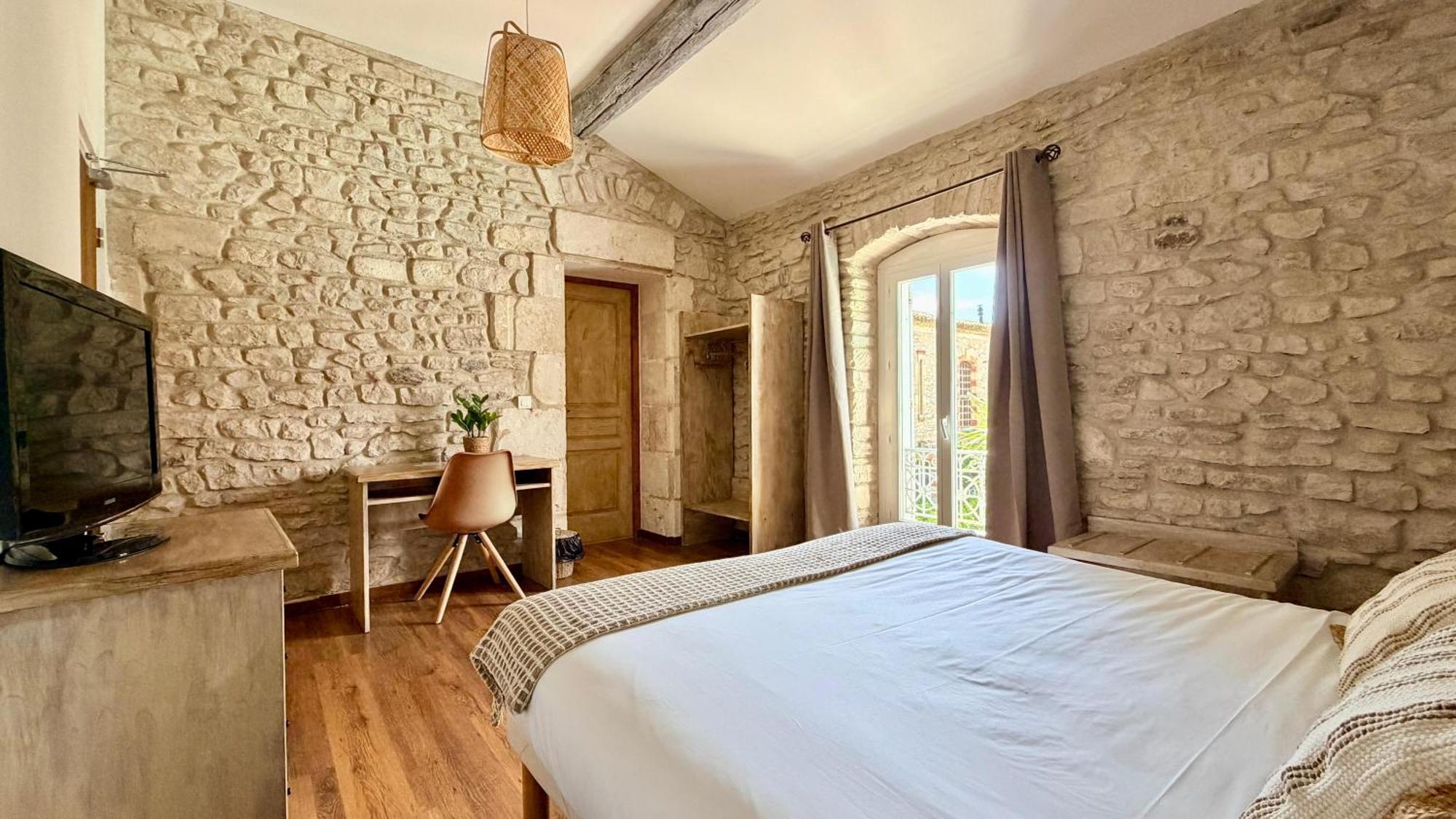 Large Double Room