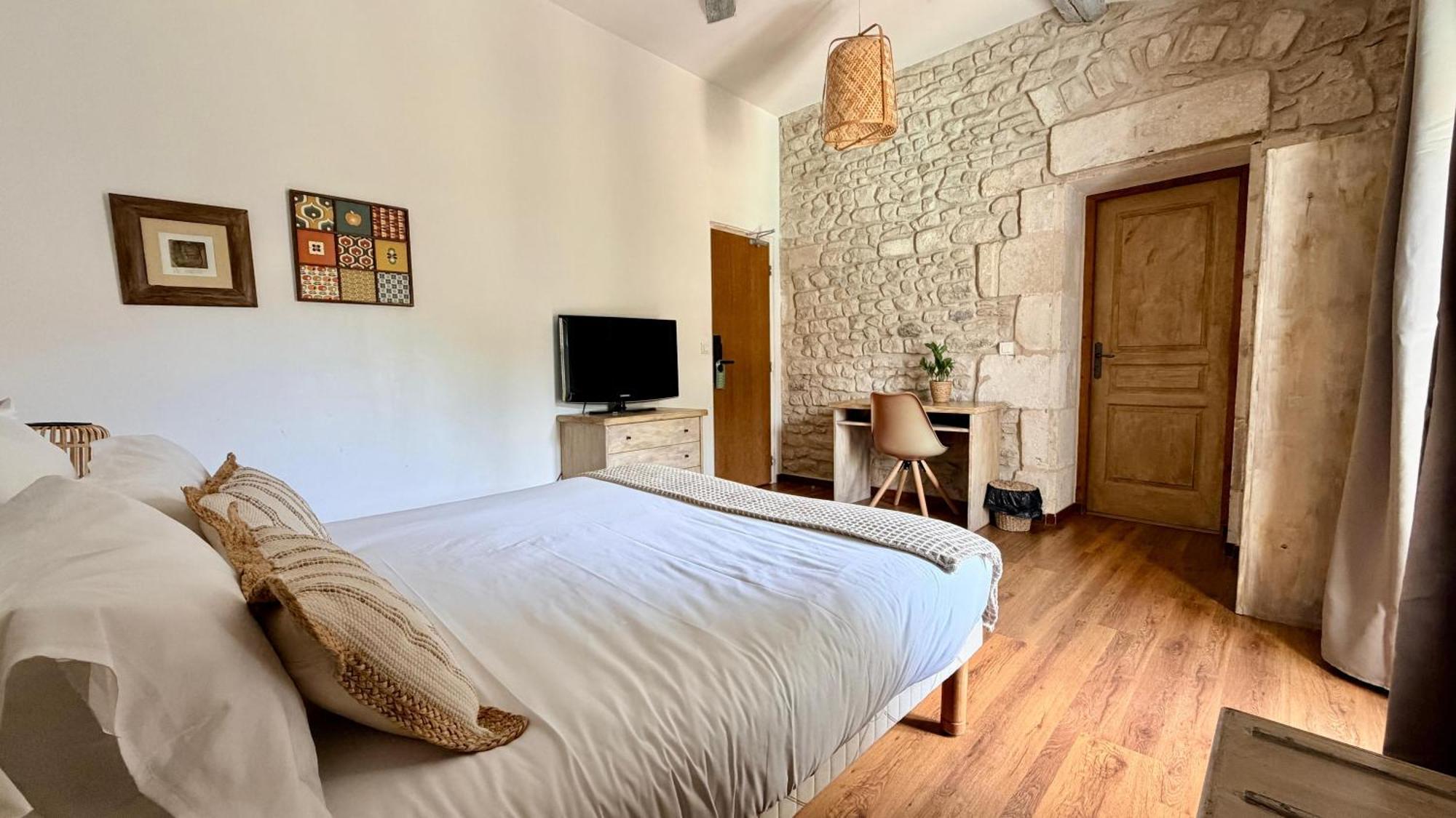 Large Double Room
