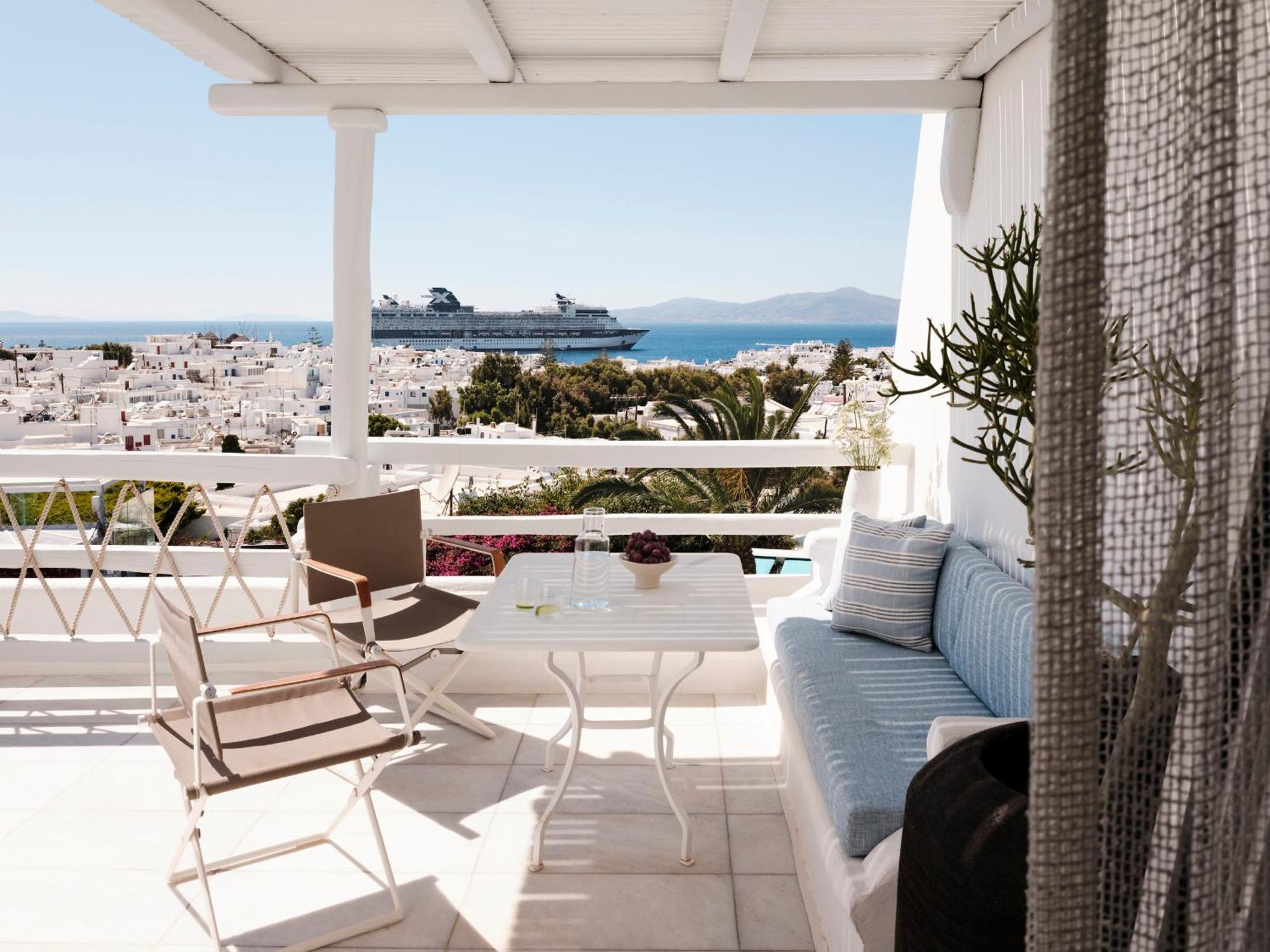 Panoramic Double or Twin Room Private Sundeck
