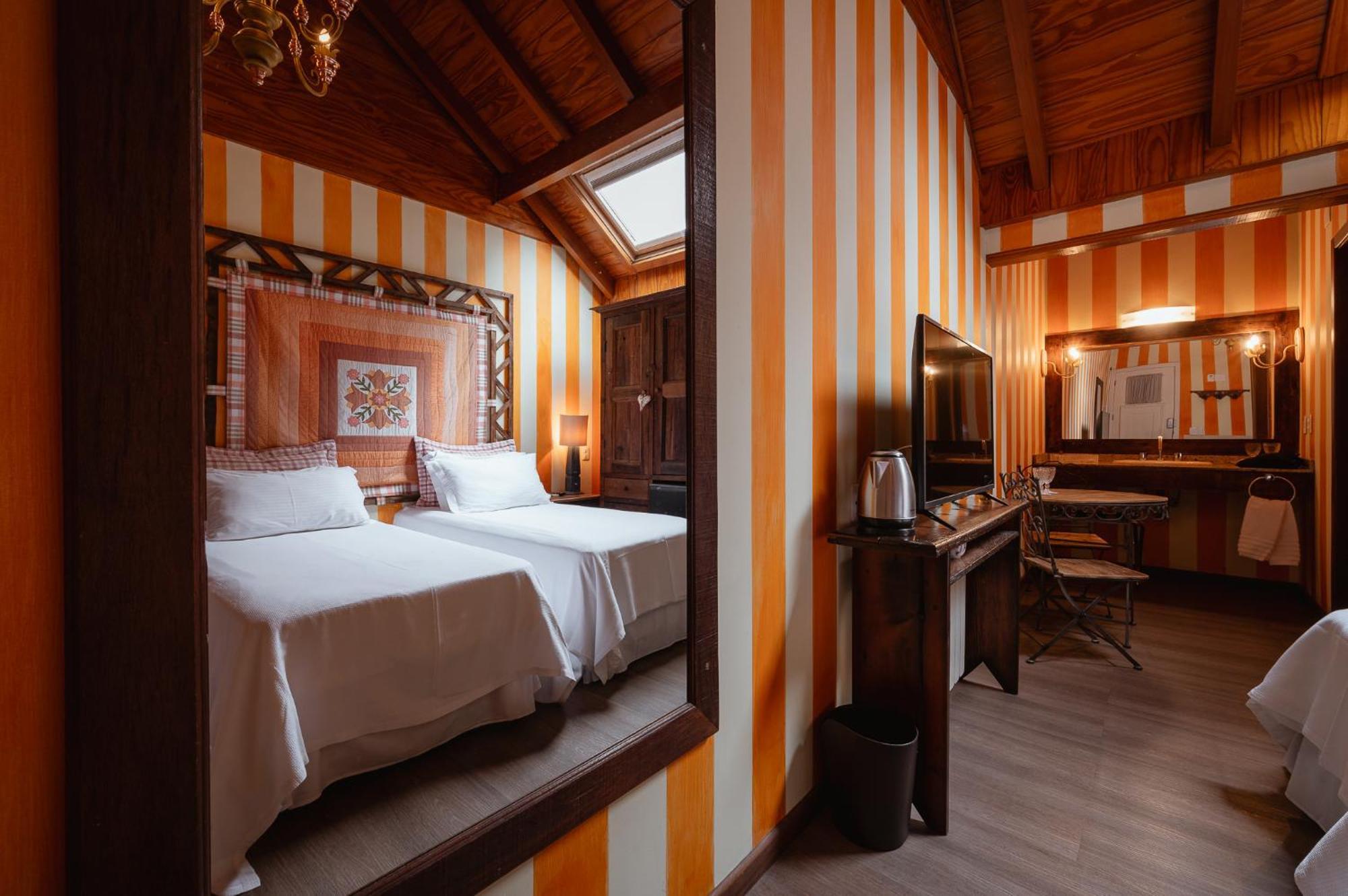 Luxury Triple Room