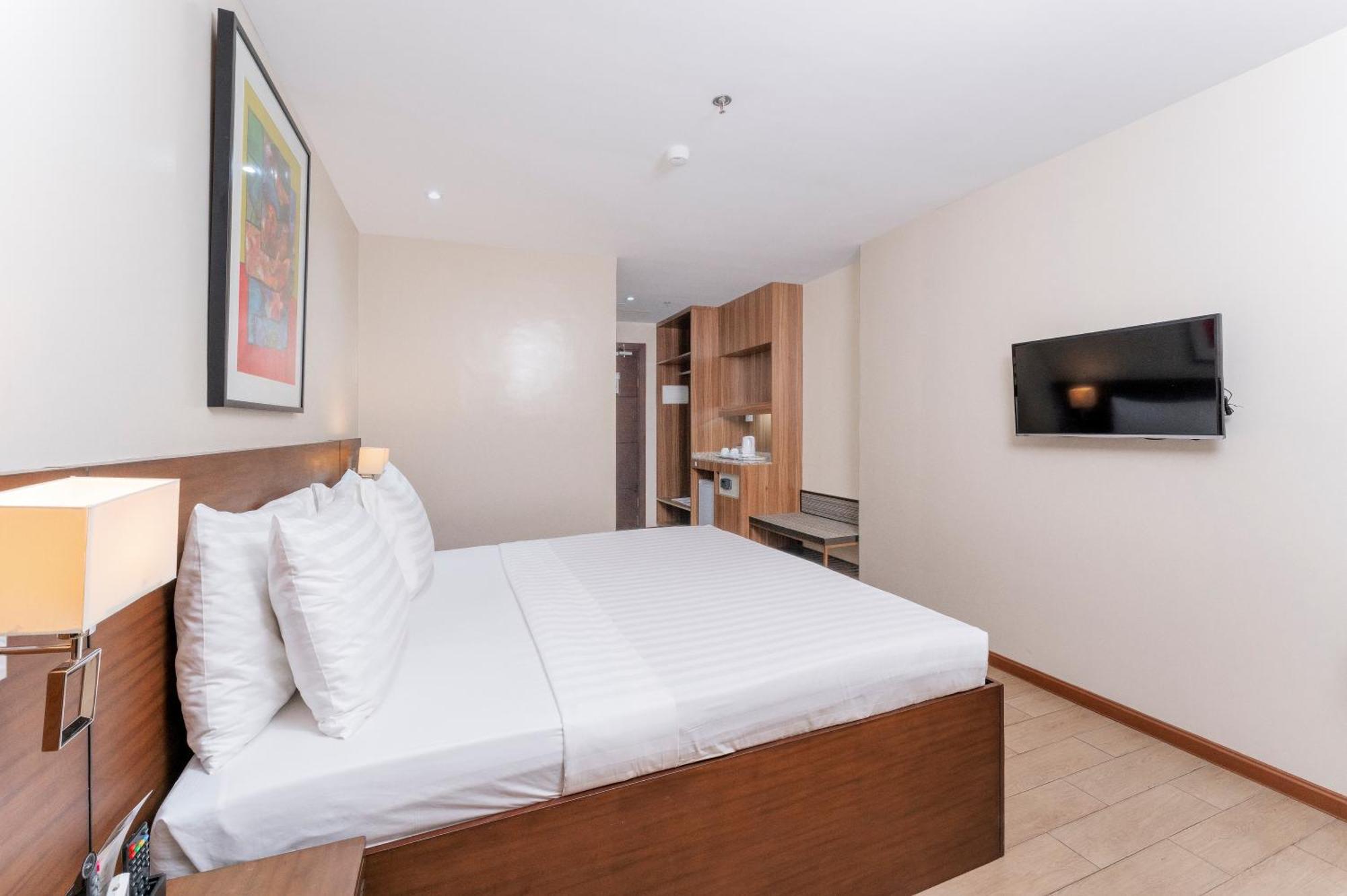 Deluxe Premiere Room