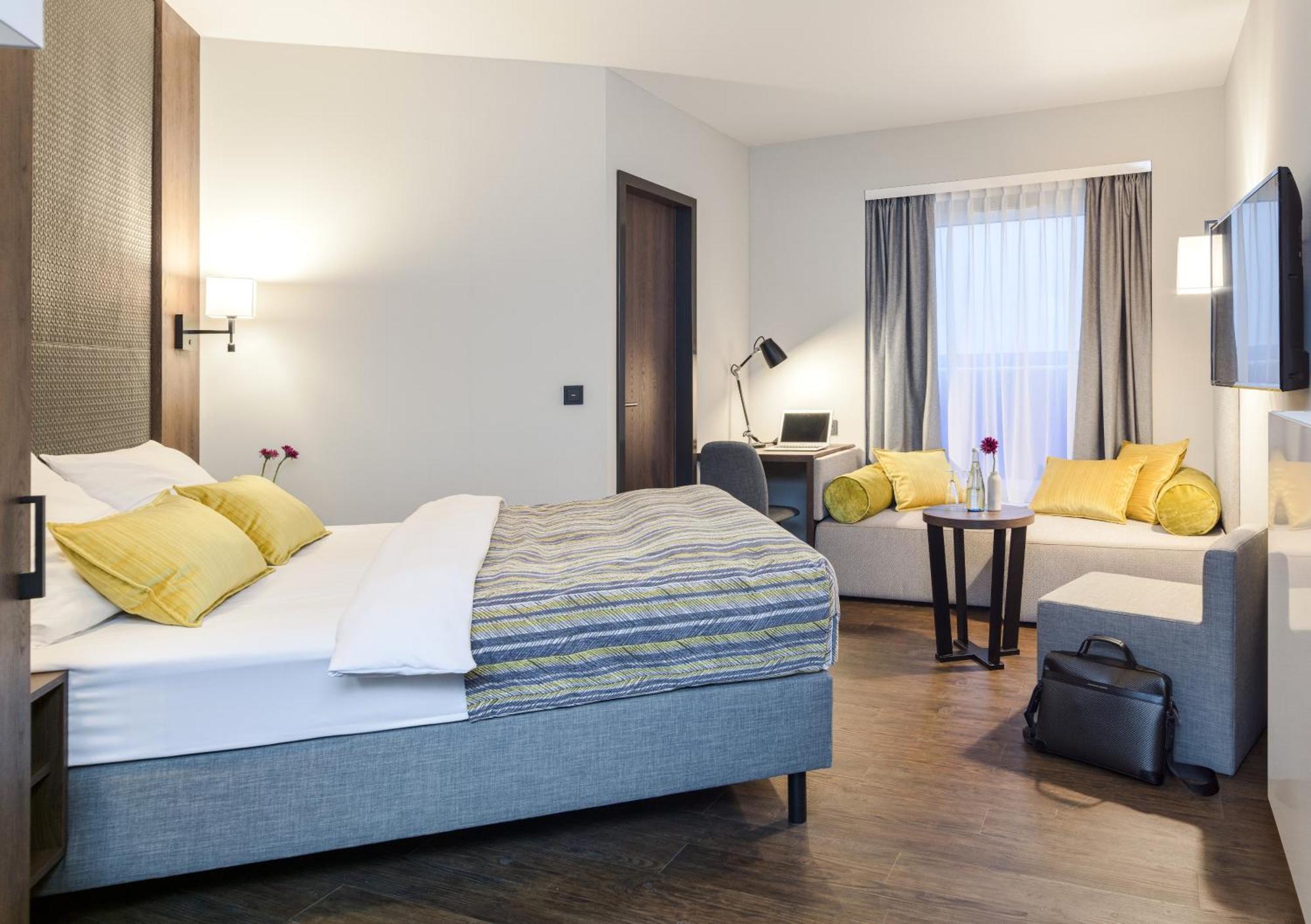Superior Queen Room