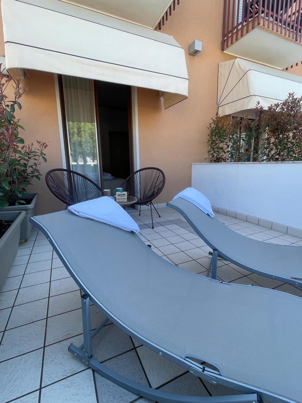 Triple Room Terrace