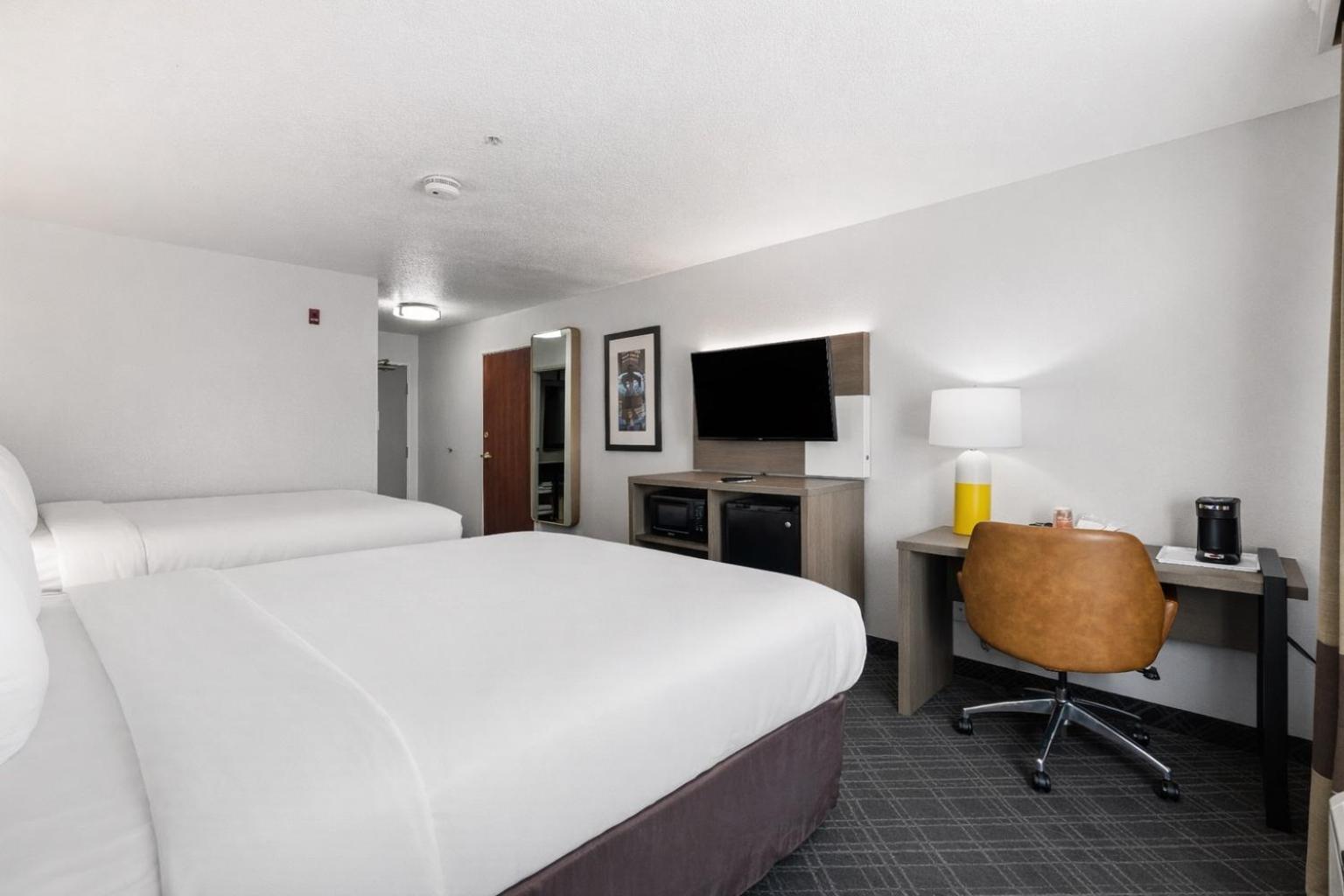 Queen Room Two Queen Beds Accessible or Non-Smoking