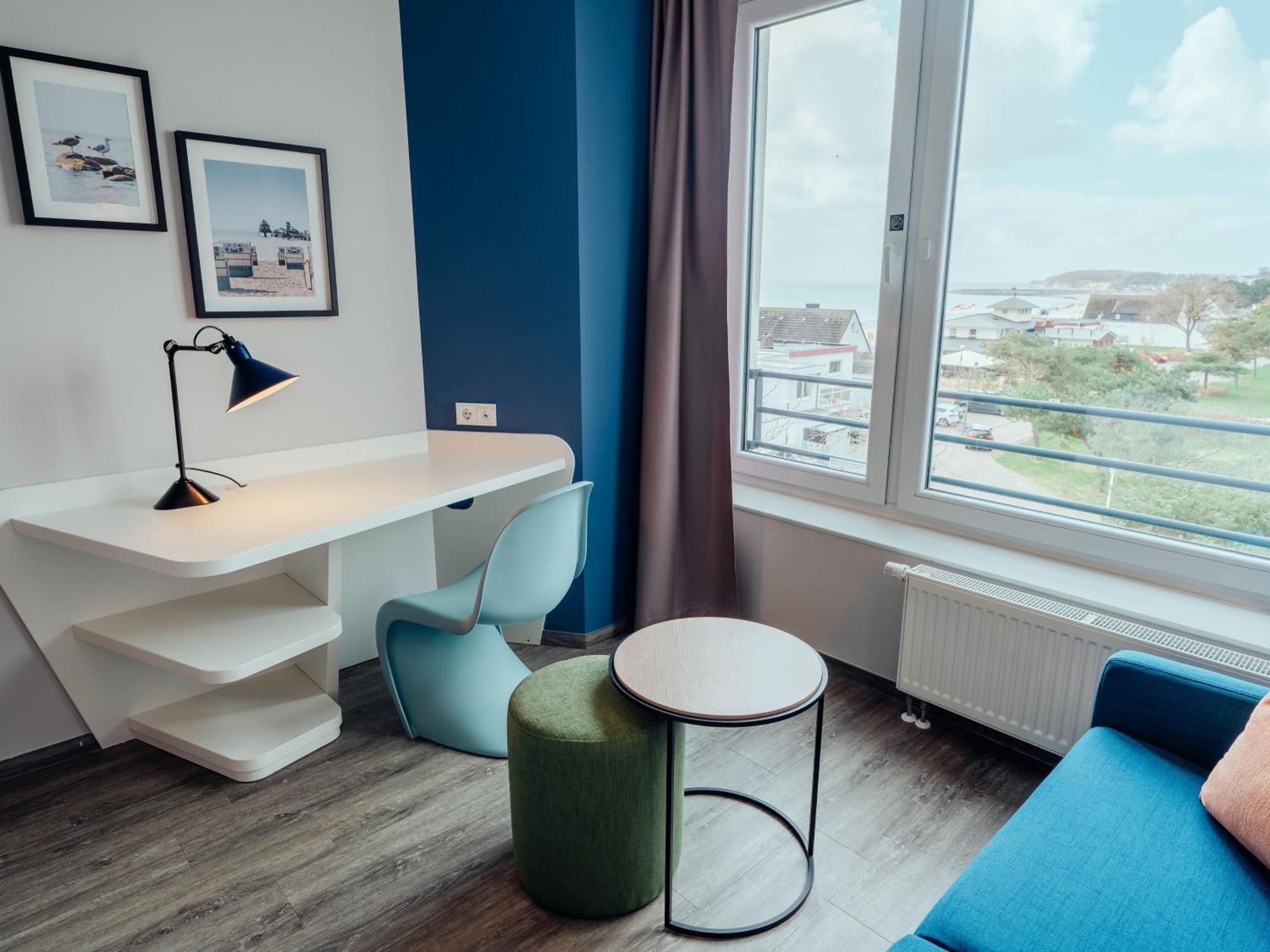 Doppelzimmer seitlicher Meerblick