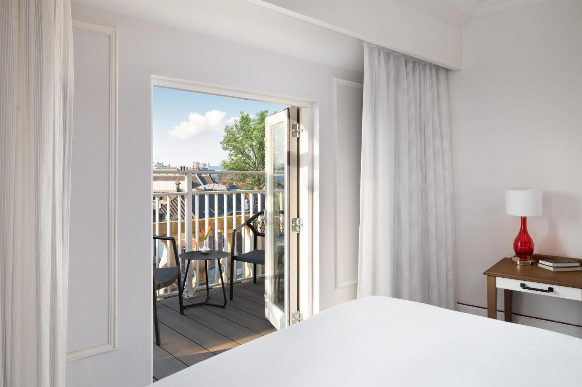 Small Superior Room Balcony