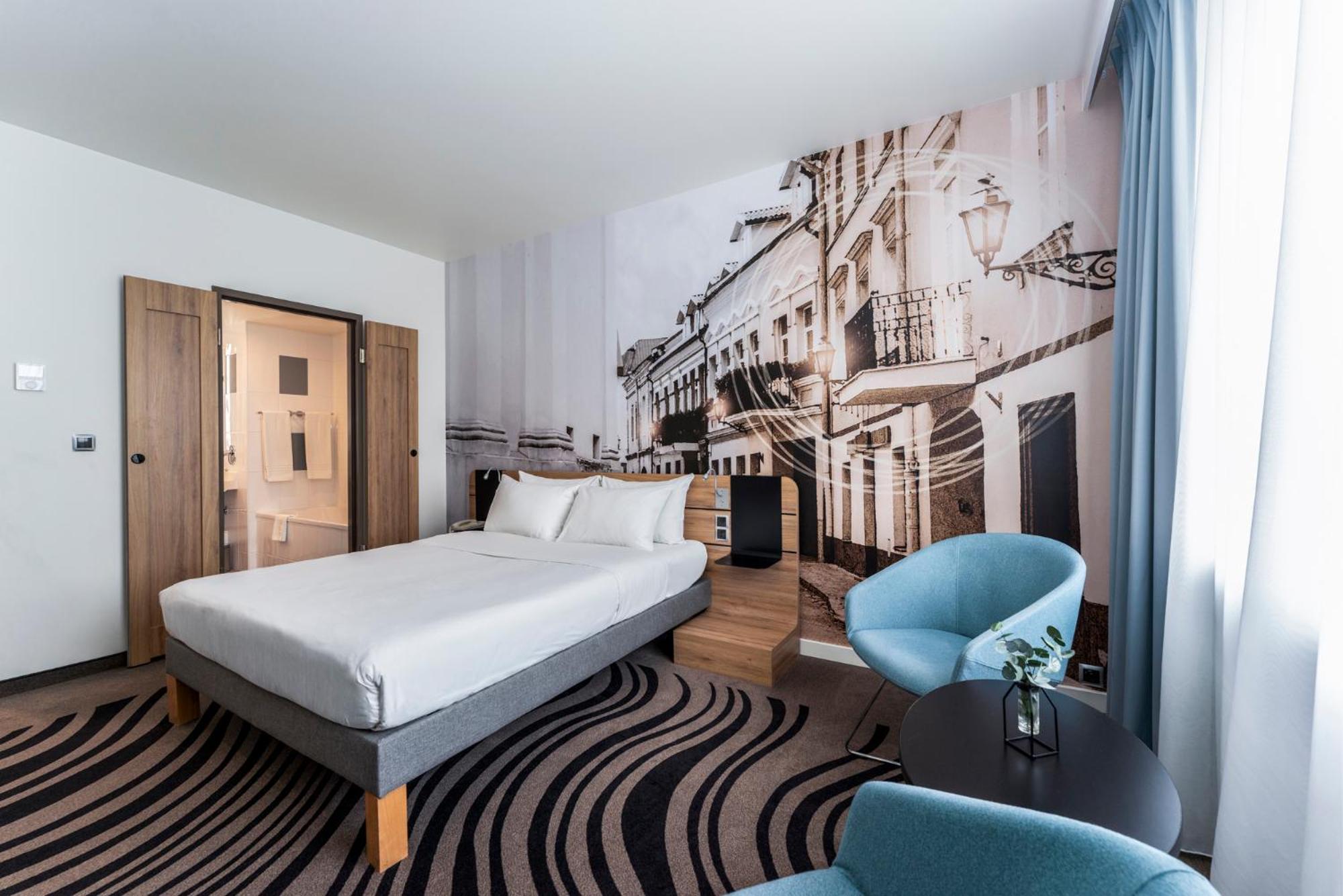 Superior Queen Room