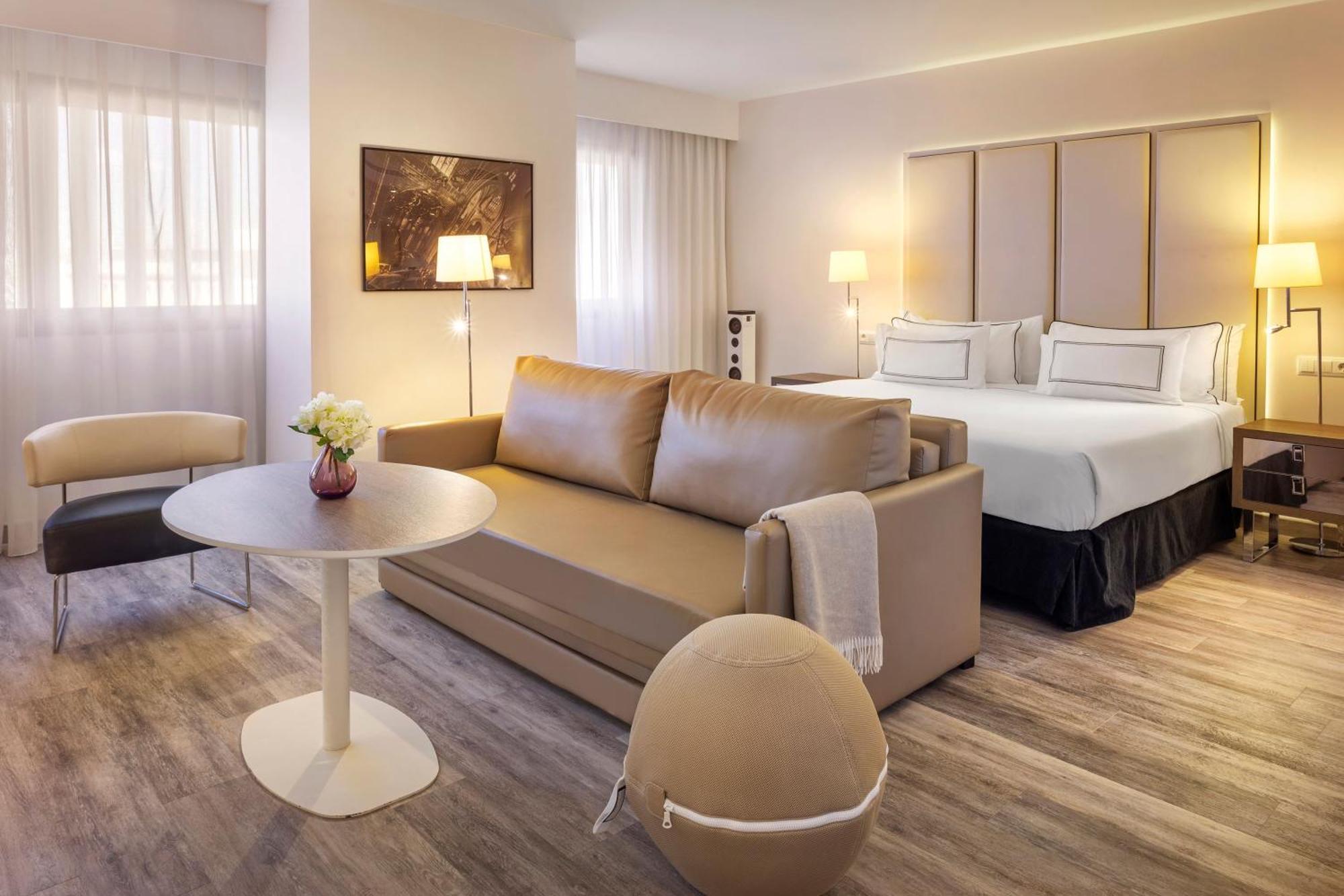 The Level Junior Suite,1765799148:JPEG