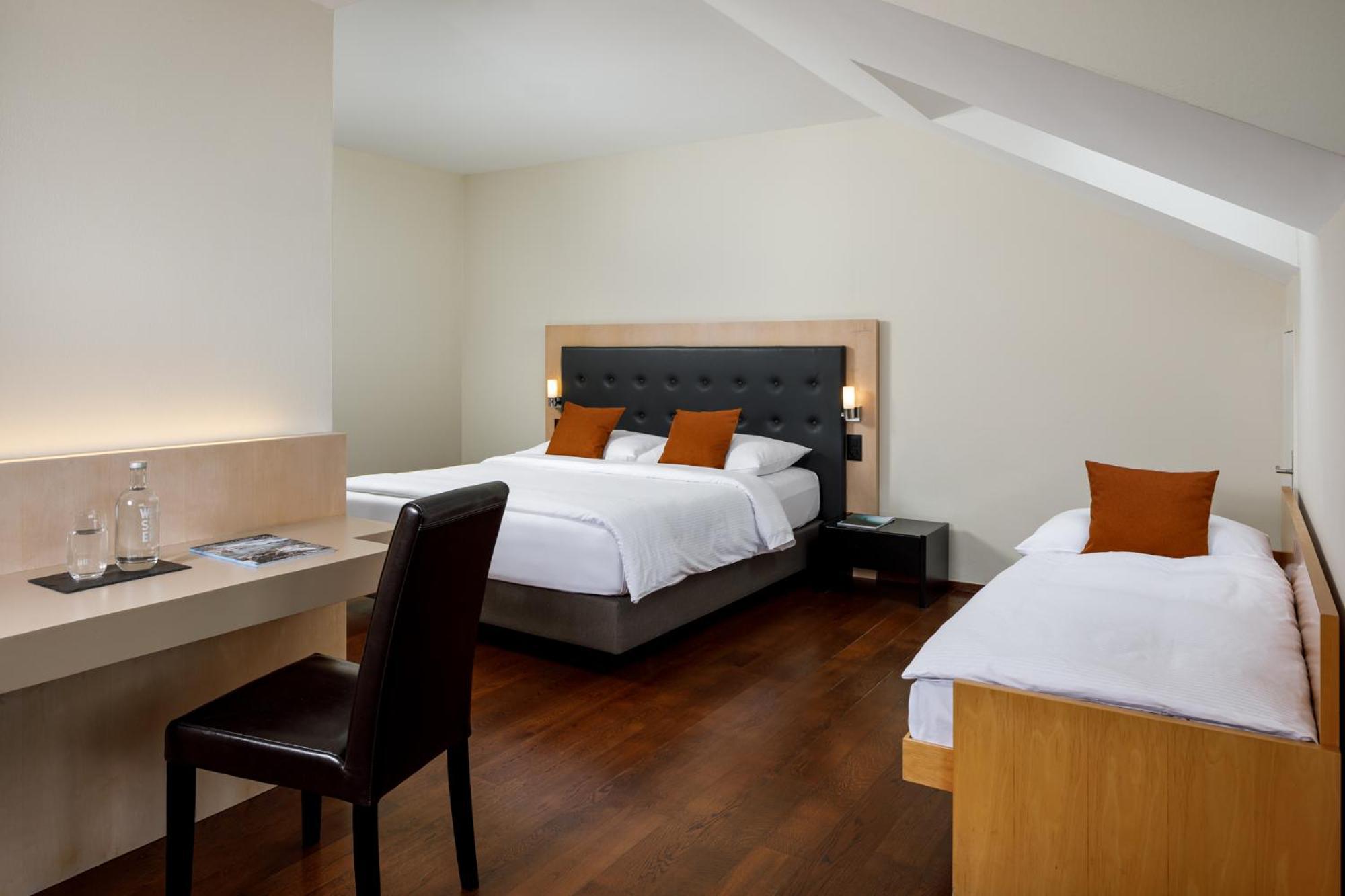Triple Room Alps Lake View