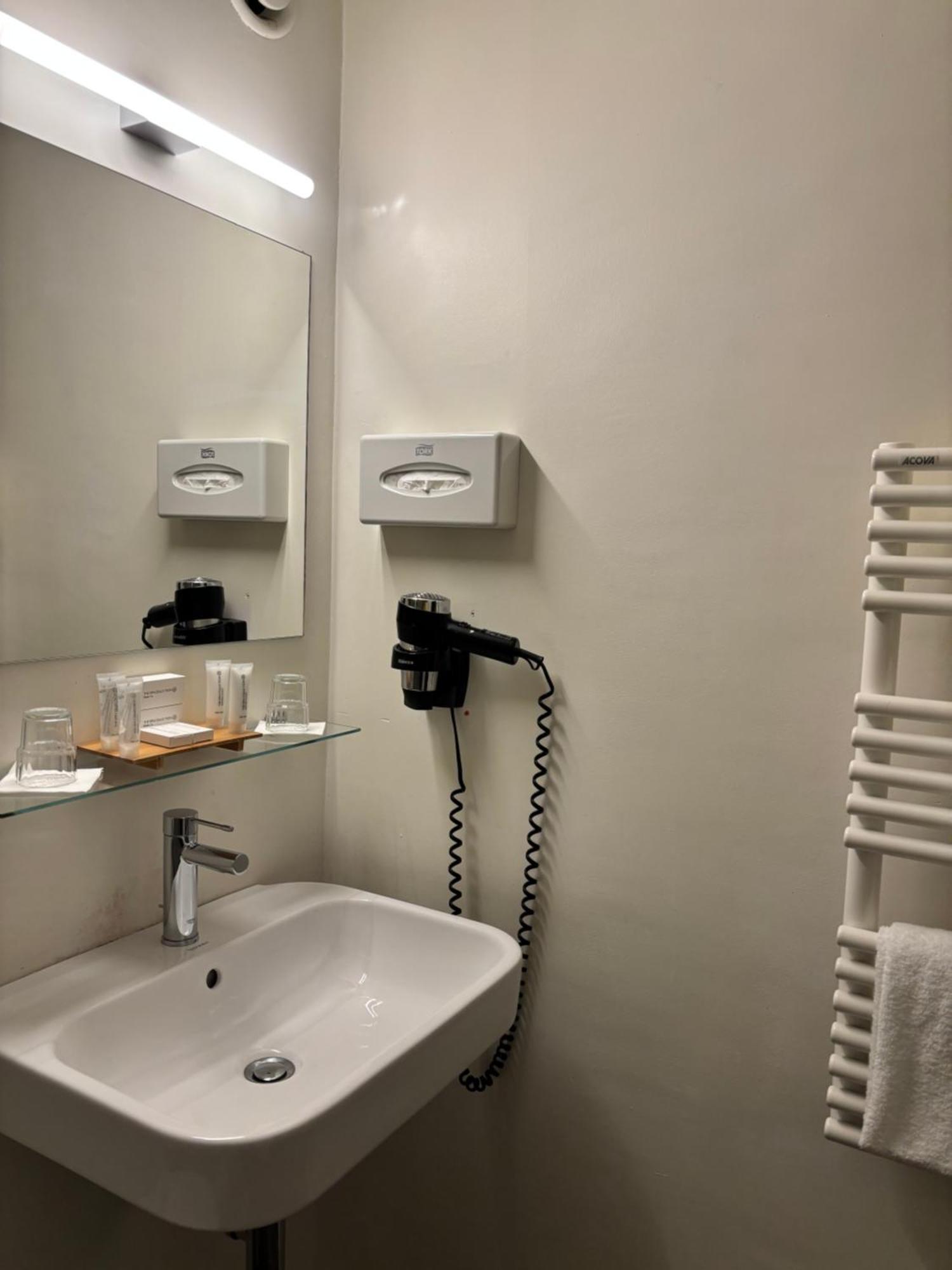 Comfort Twin Room
